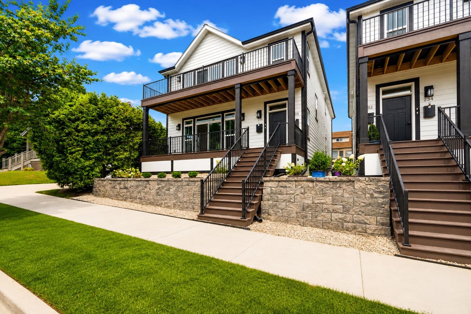 228 Brown, Milwaukee, WI 53212