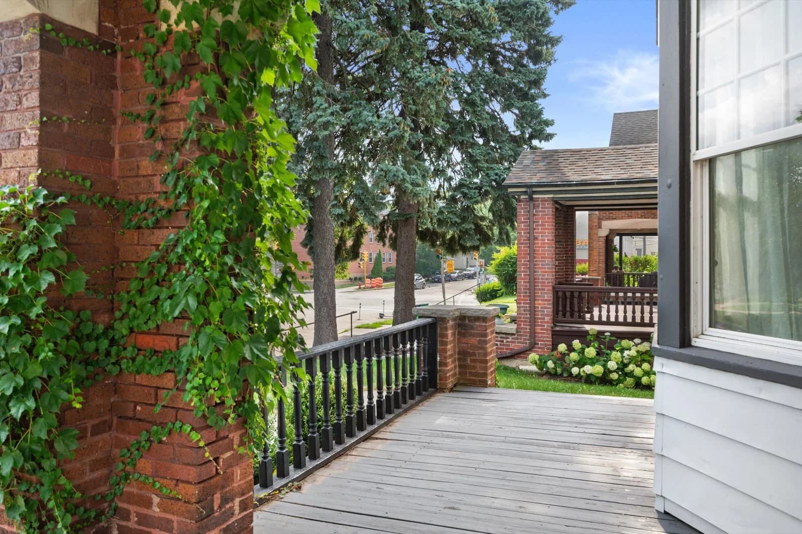 1814 Kenwood 4