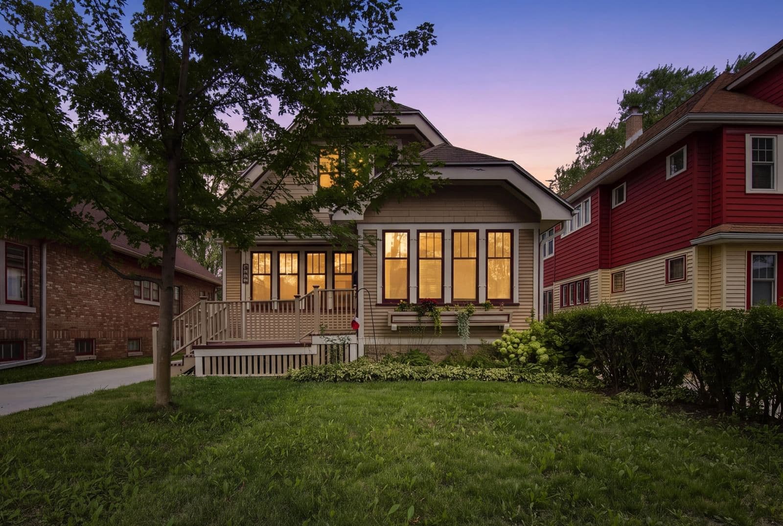 2551 66th, Wauwatosa, WI 53213