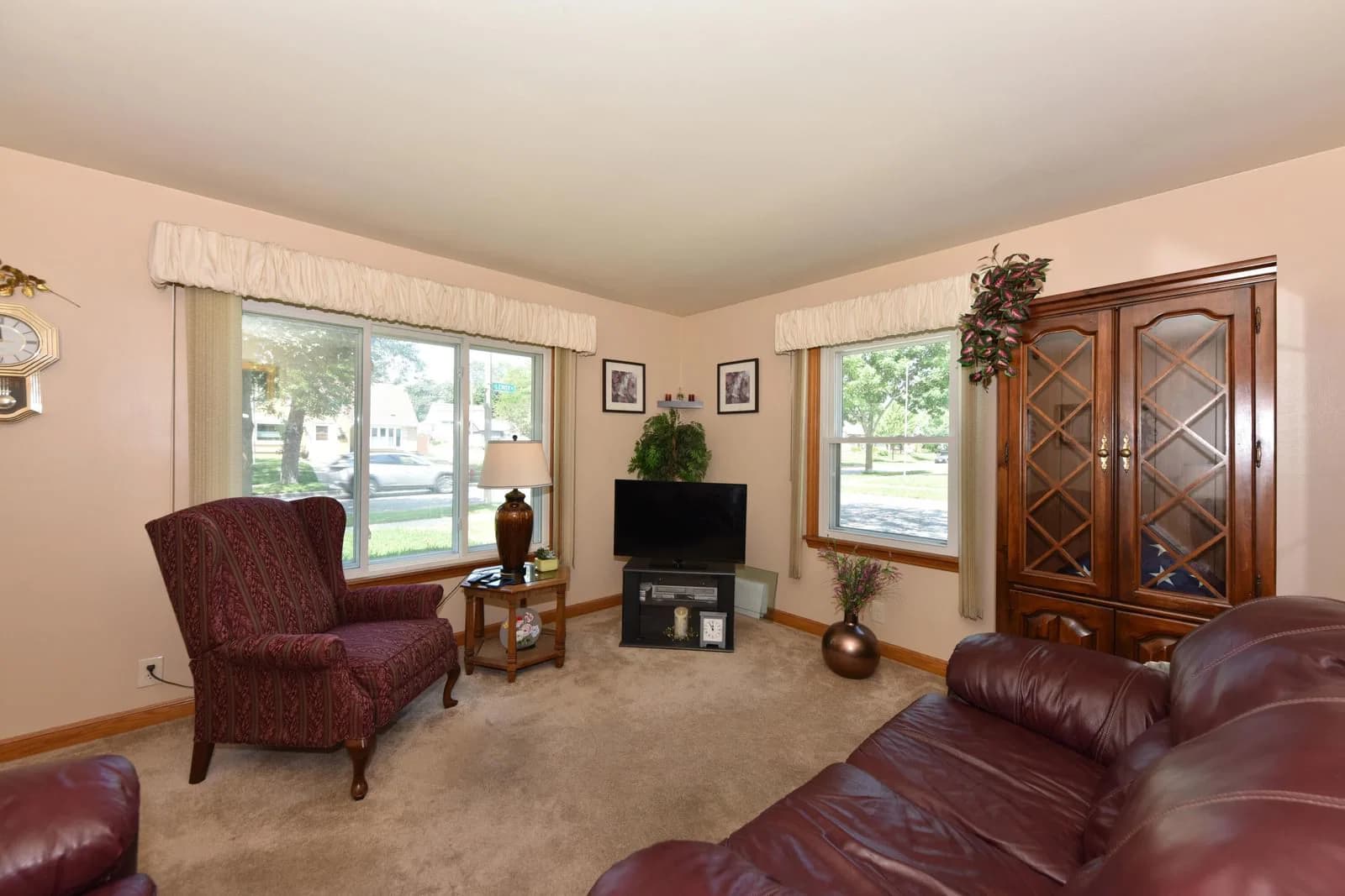 4402 Lenox 5
