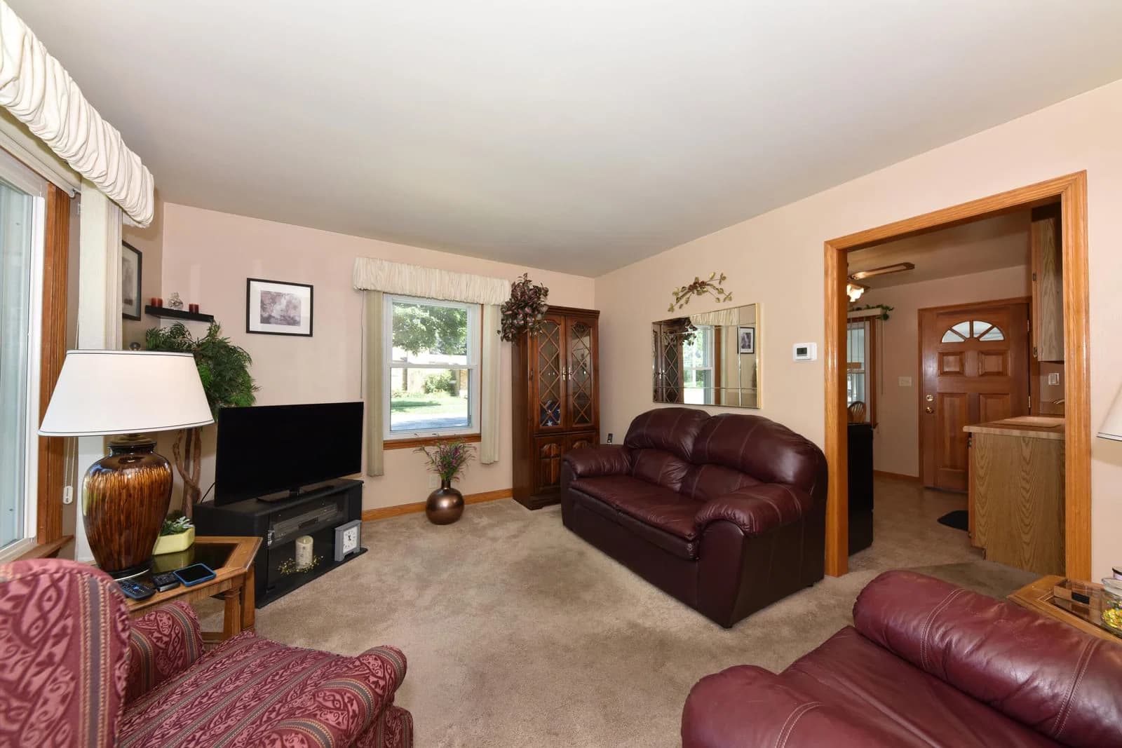 4402 Lenox 4