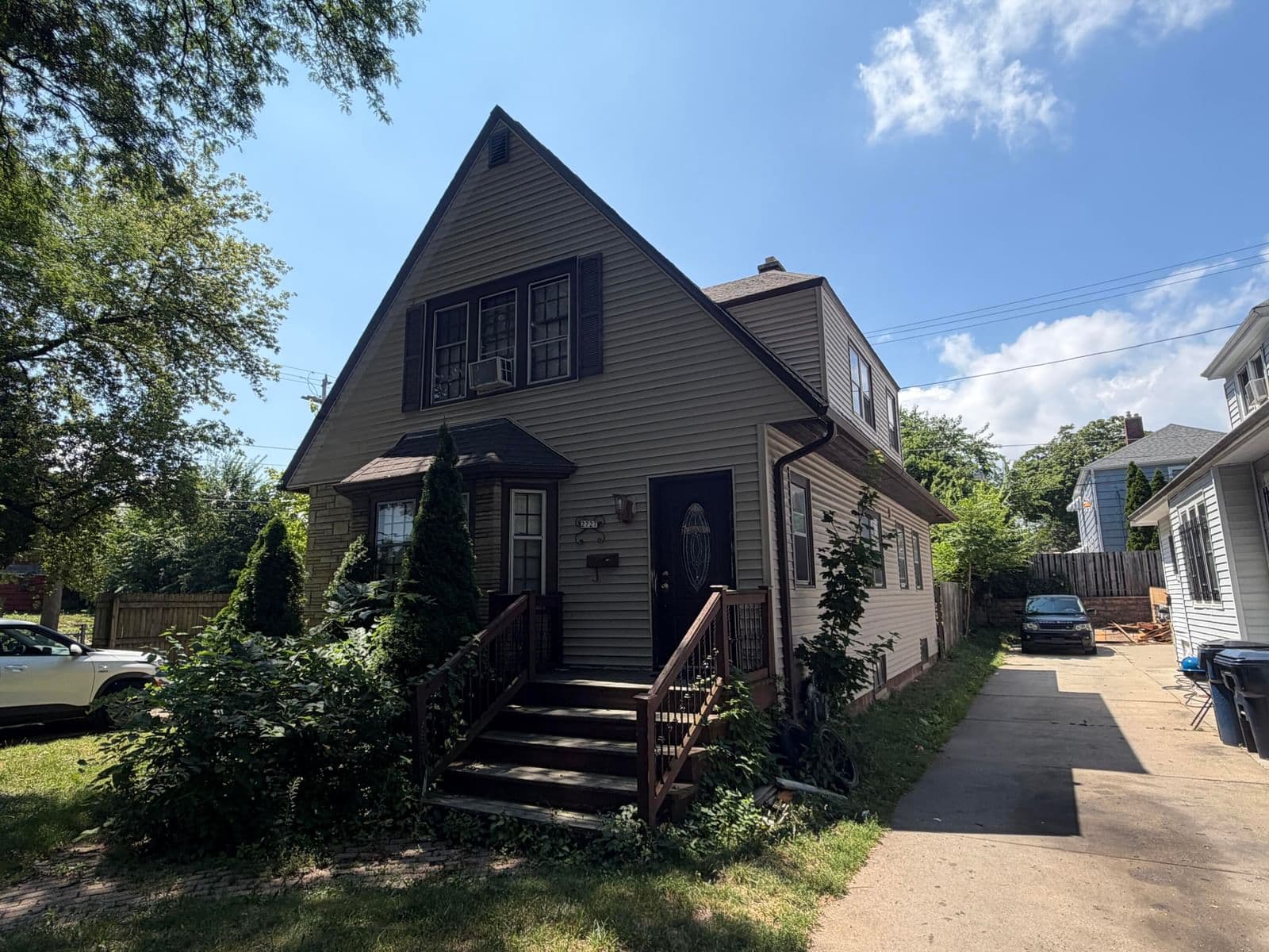2727 56th, Milwaukee, WI 53210