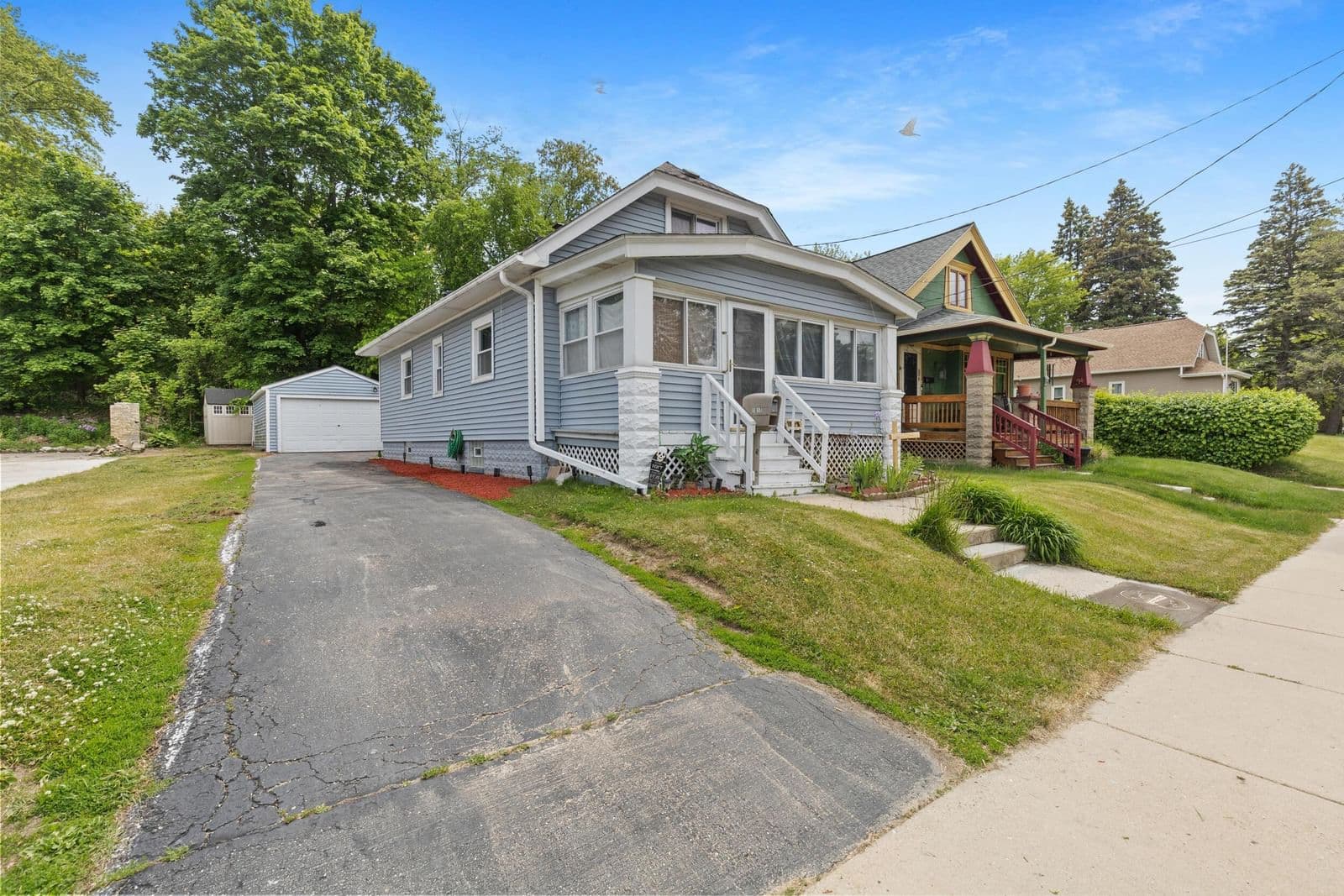 1017 Chicago, South Milwaukee, WI 53172