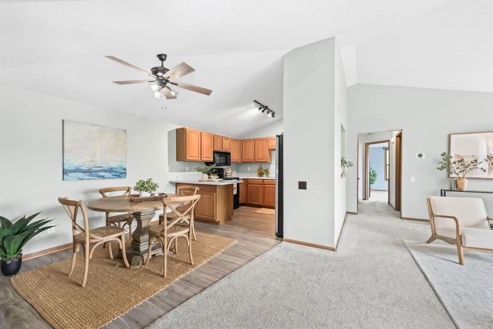 8110 Forest Hills 4