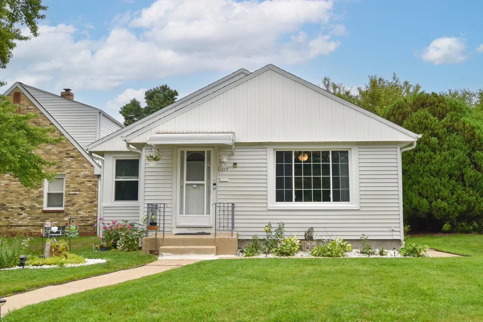 3208 30th, Milwaukee, WI 53215