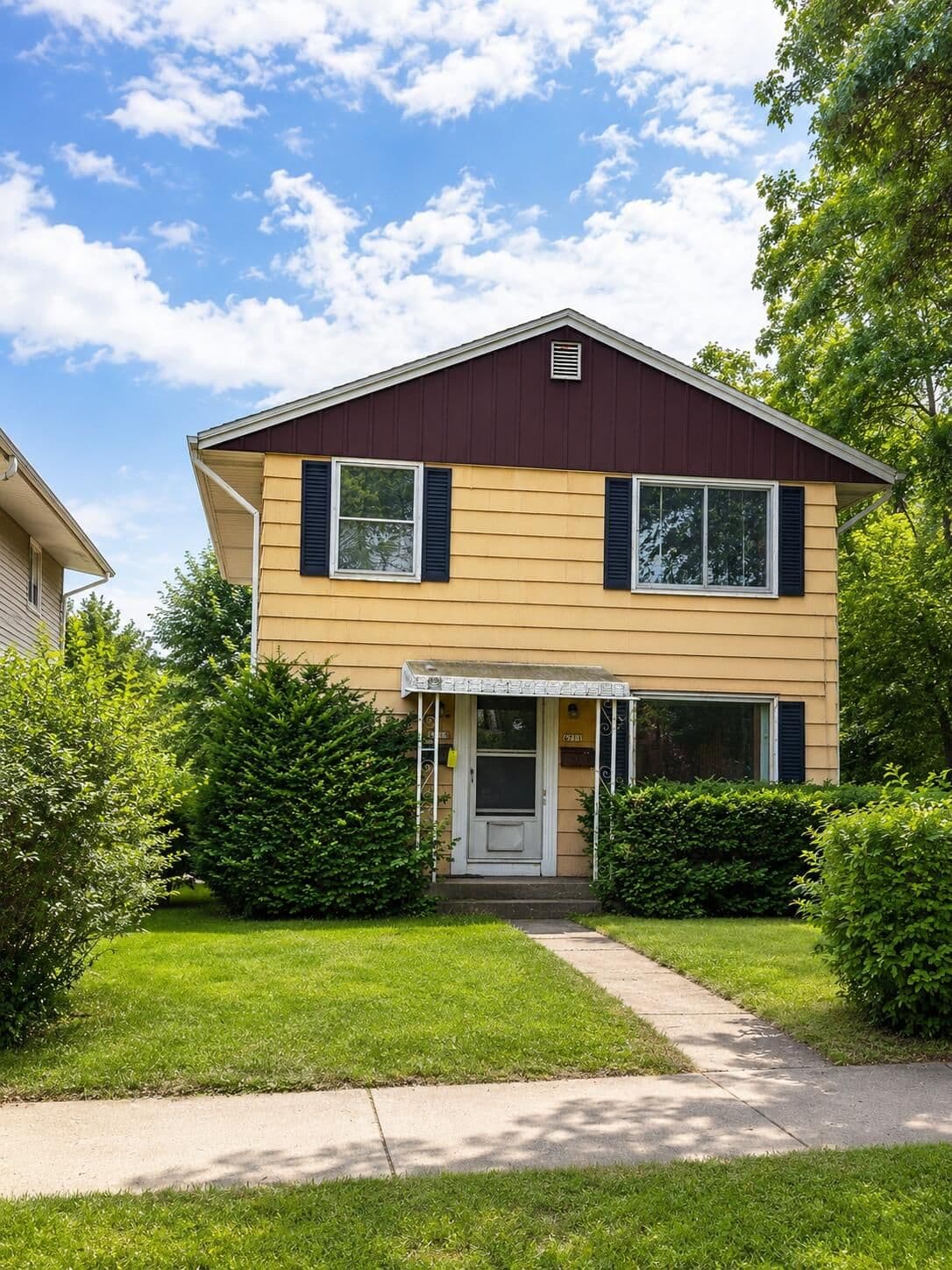 6709 Carmen, Milwaukee, WI 53218