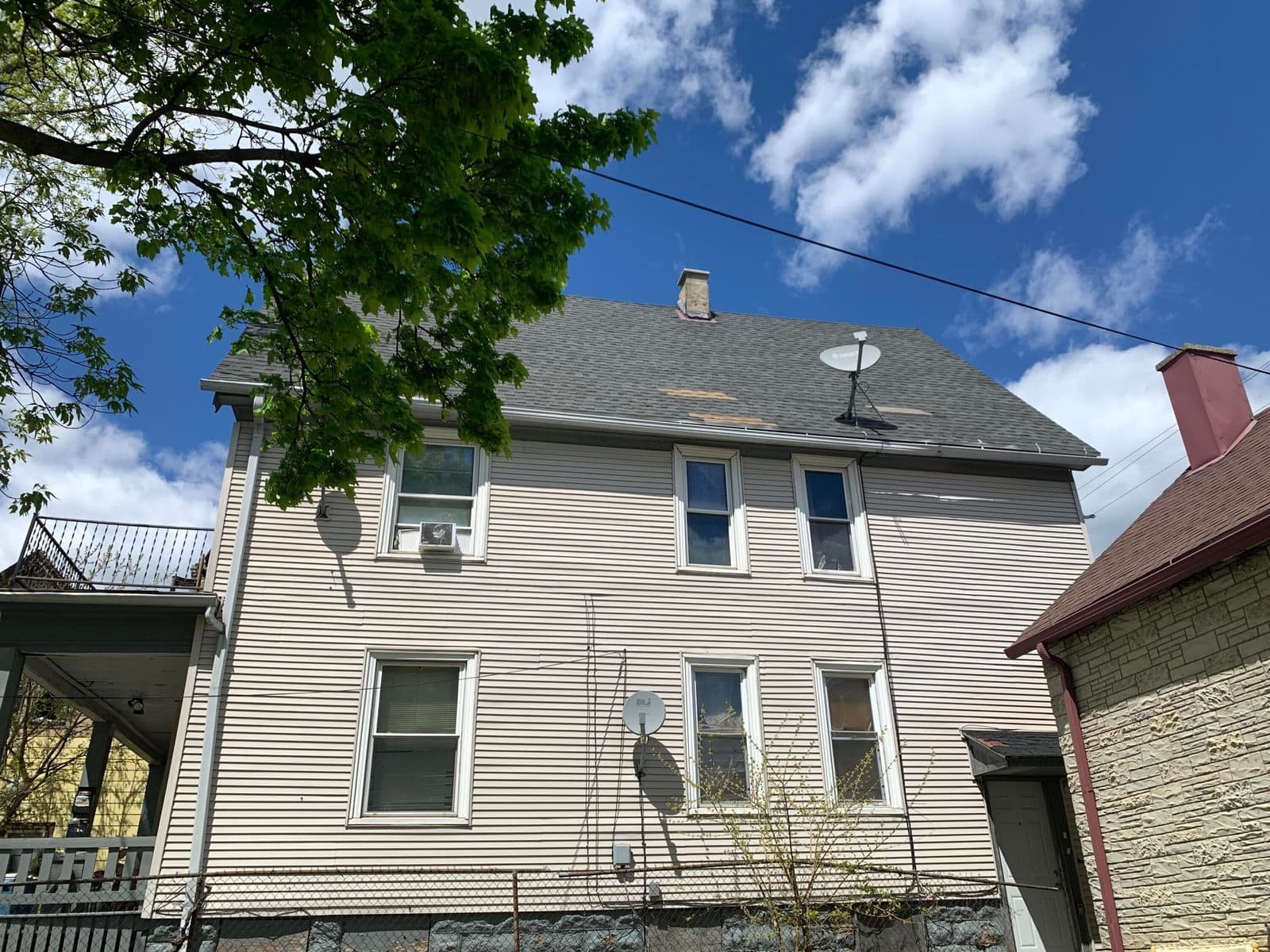 1322 Hopkins 3