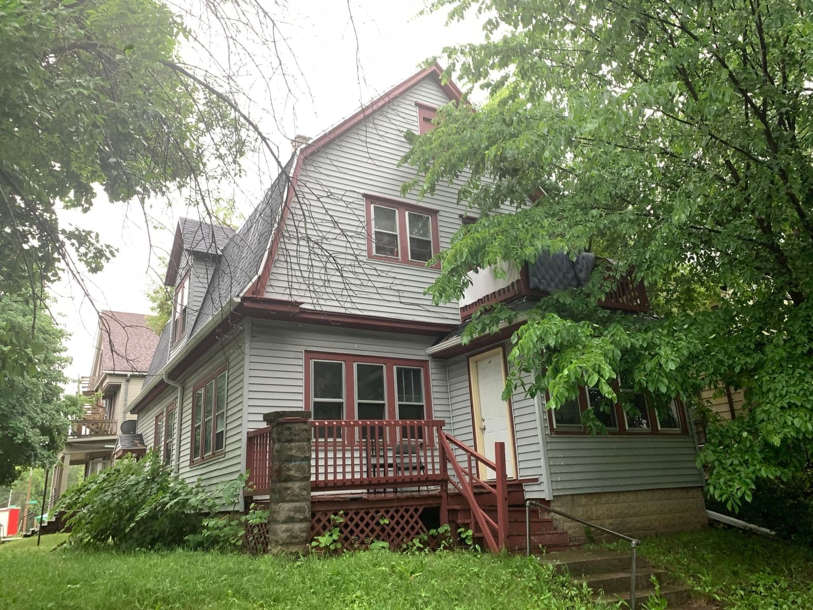 3203 Vine, Milwaukee, WI 53208