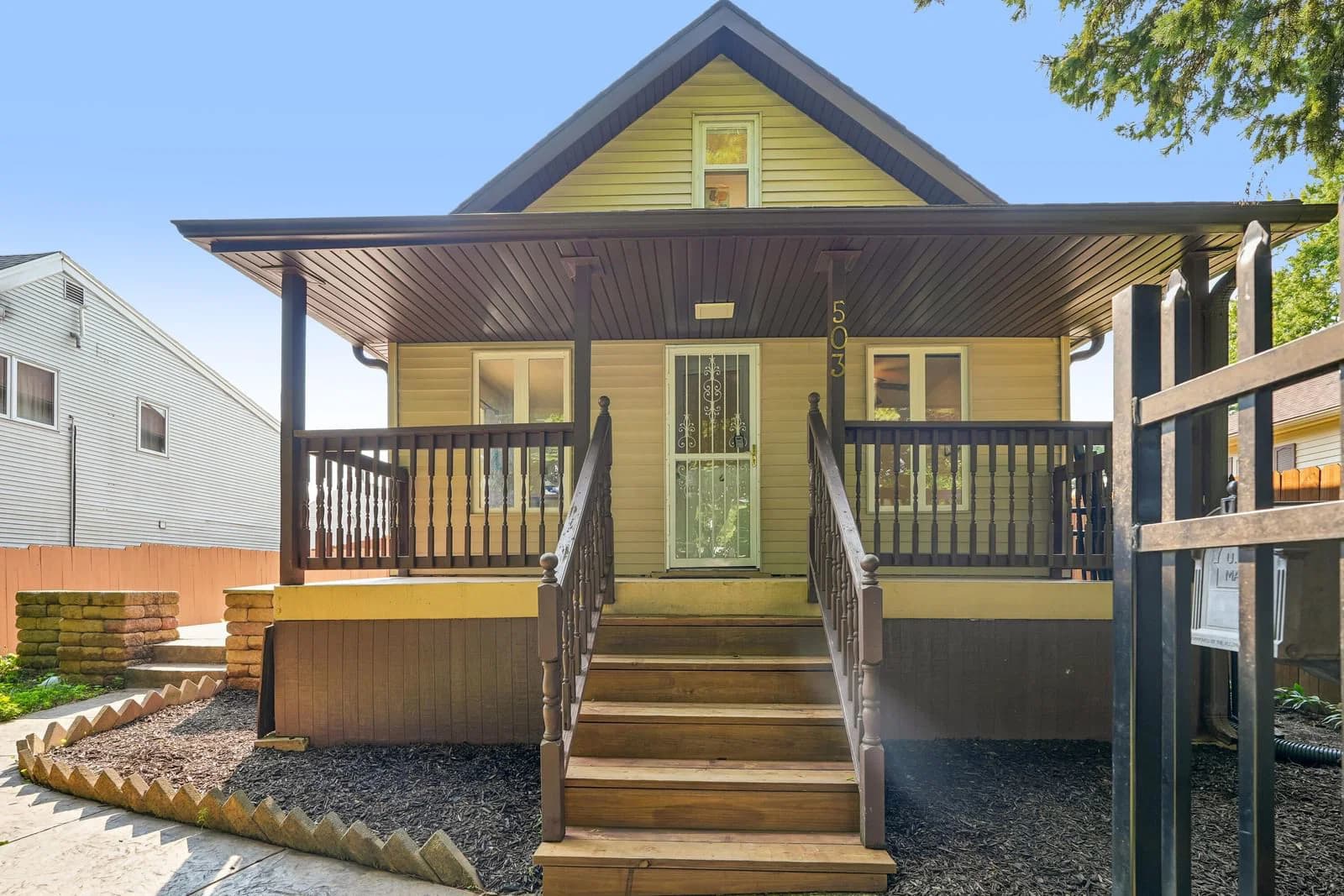 503 65th, Milwaukee, WI 53214