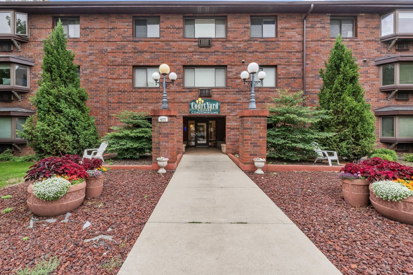1108 Milwaukee, Milwaukee, WI 53202