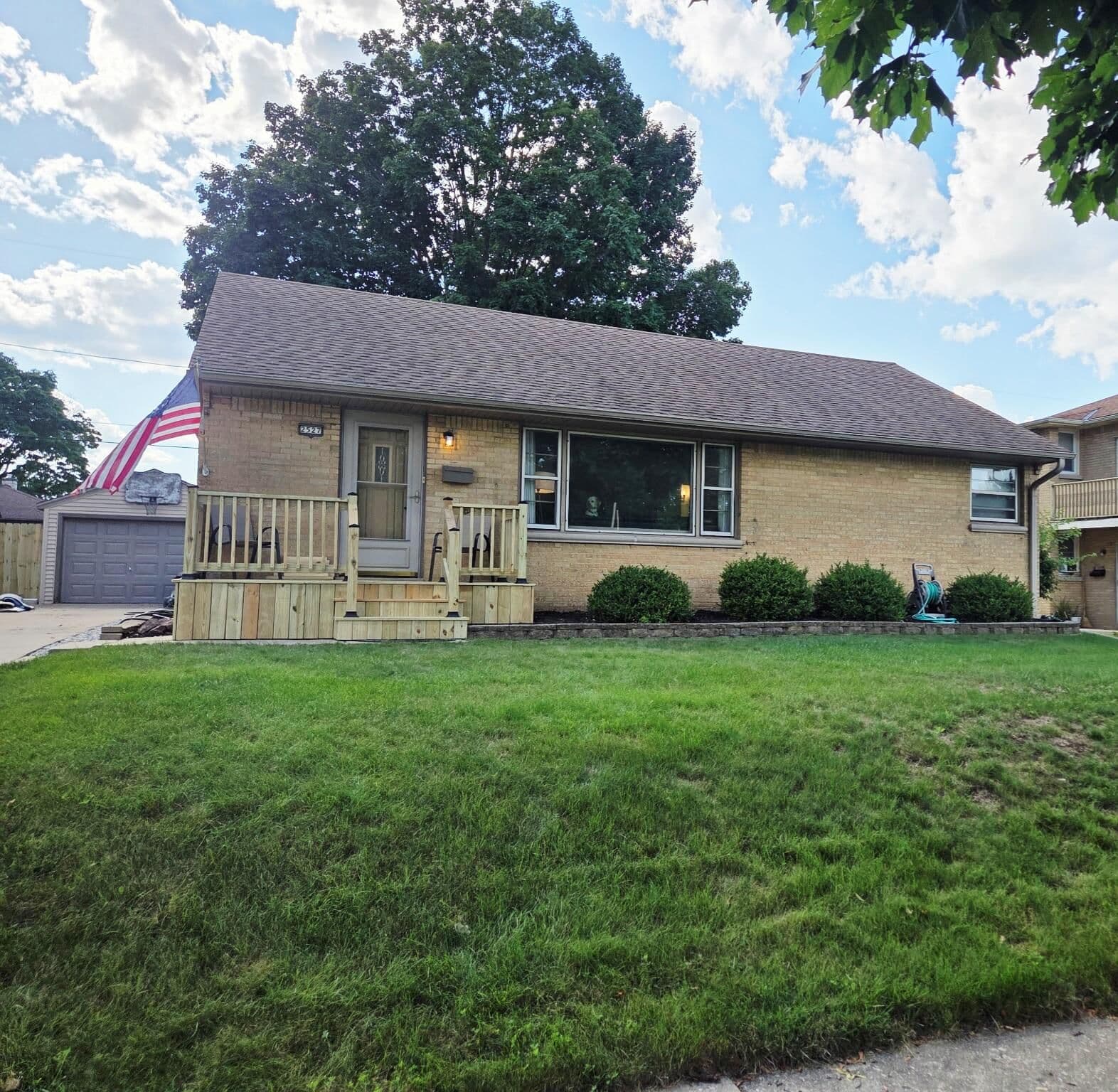 2527 82nd, West Allis, WI 53219