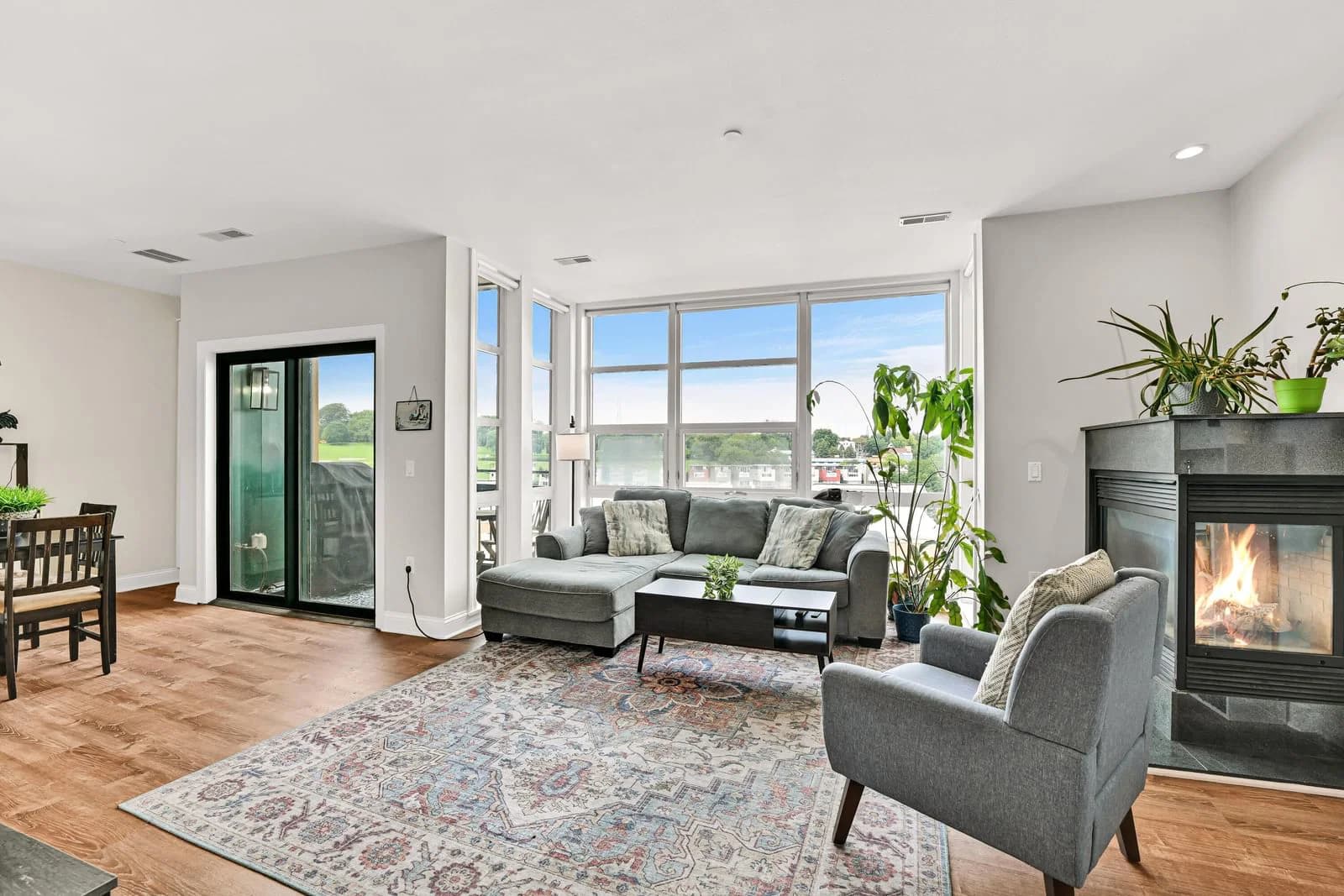 1888 Water, Milwaukee, WI 53202