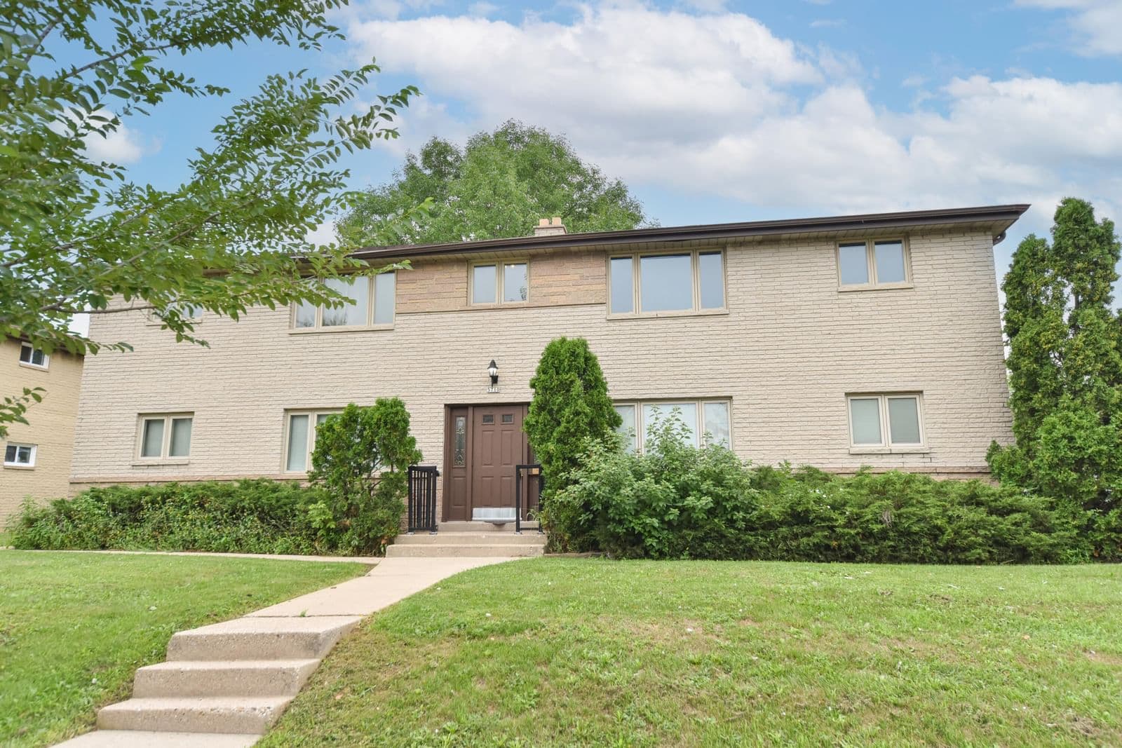 5710 91st, Milwaukee, WI 53225