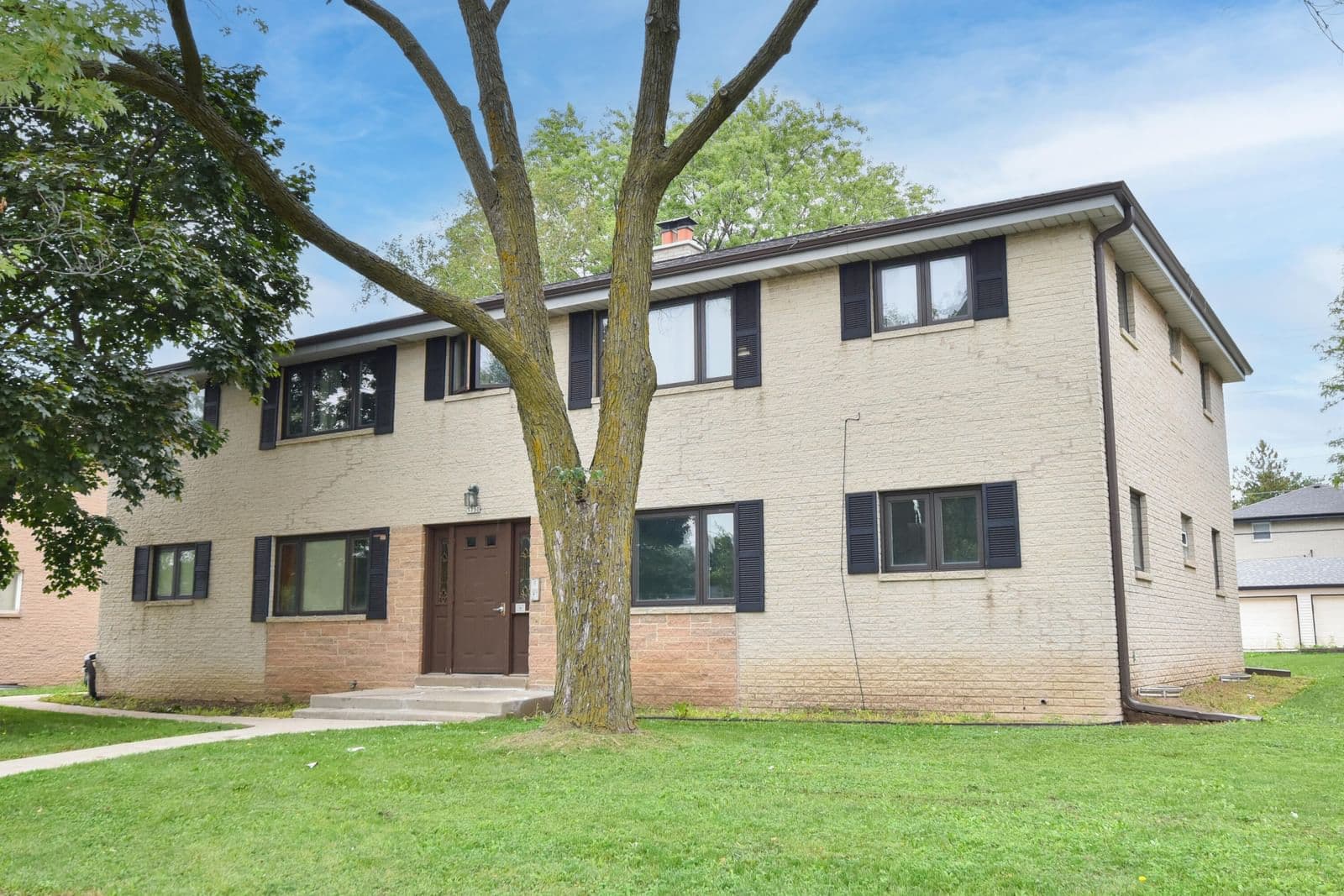 5750 91st, Milwaukee, WI 53225