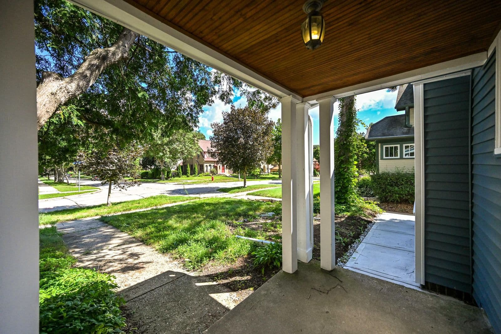 7939 Hillcrest 3