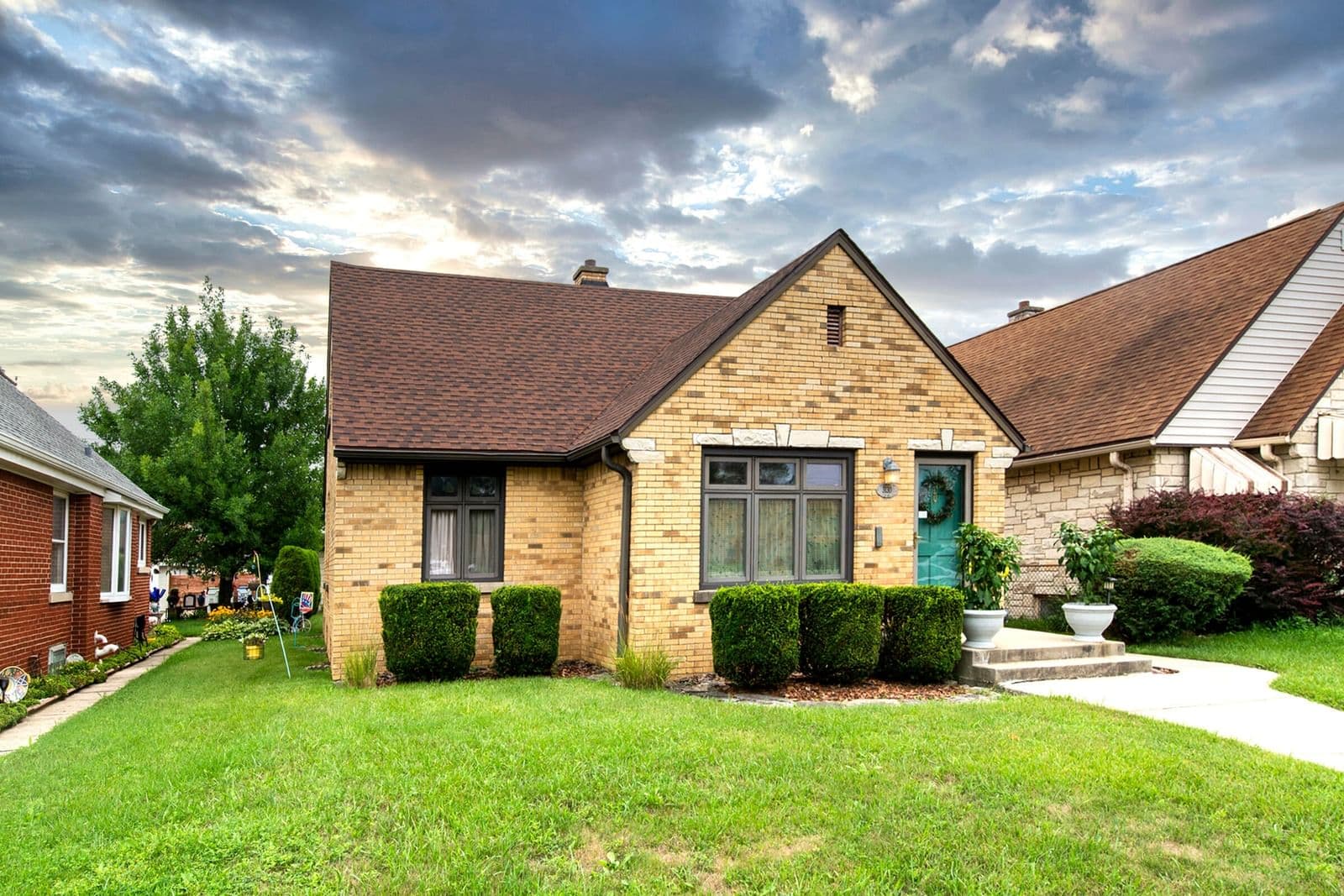 3130 35th, Milwaukee, WI 53215
