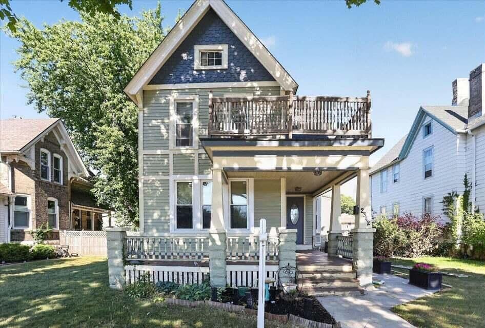 2342 2nd, Milwaukee, WI 53212