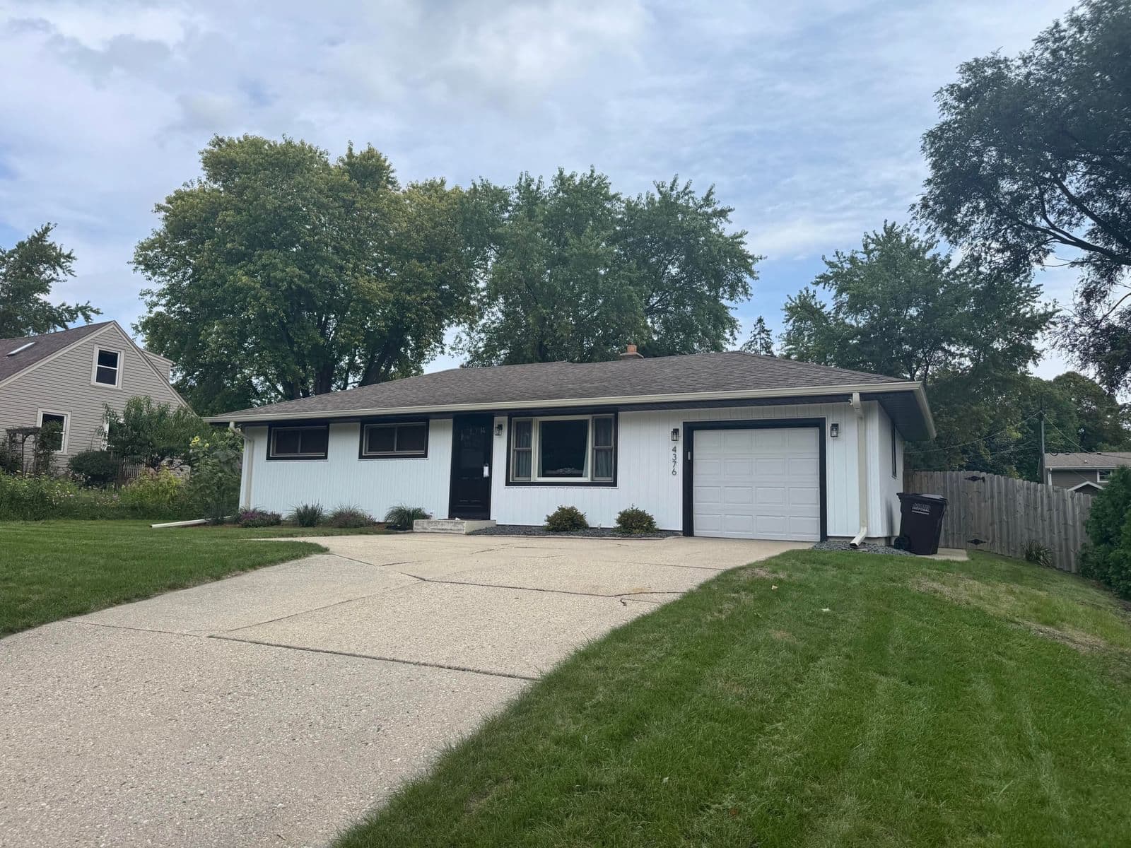 4376 84th, Greenfield, WI 53228