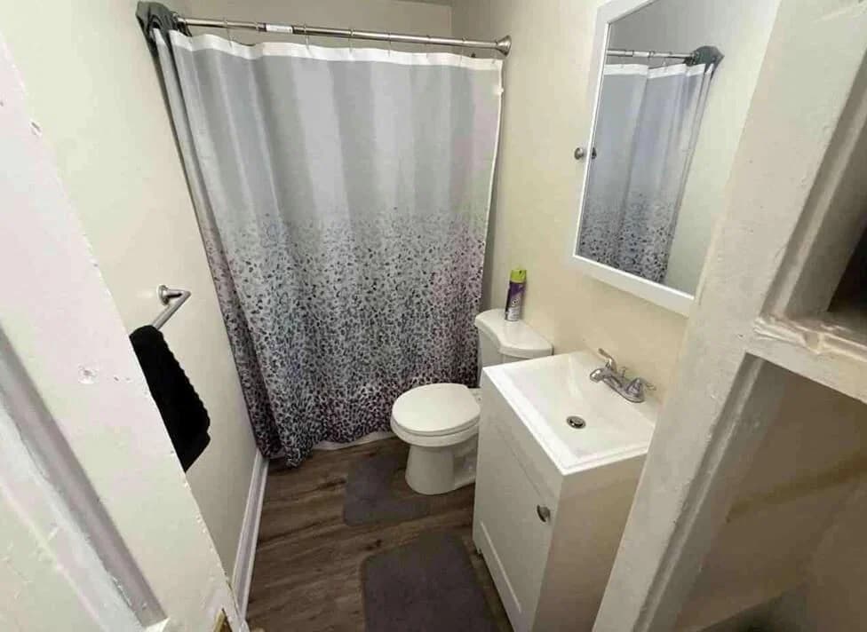 3052 Buffum 4