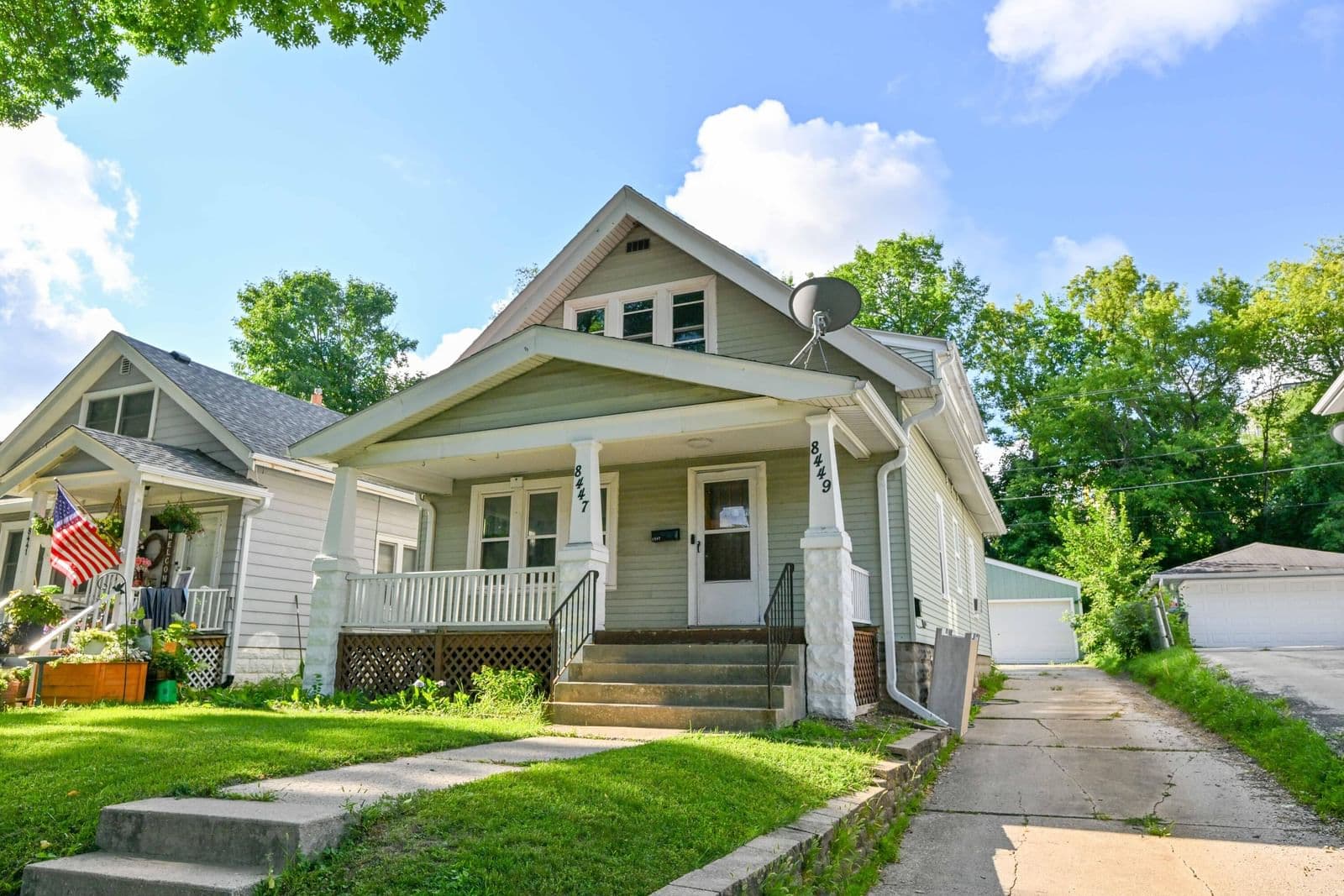 8447 Maple, West Allis, WI 53214