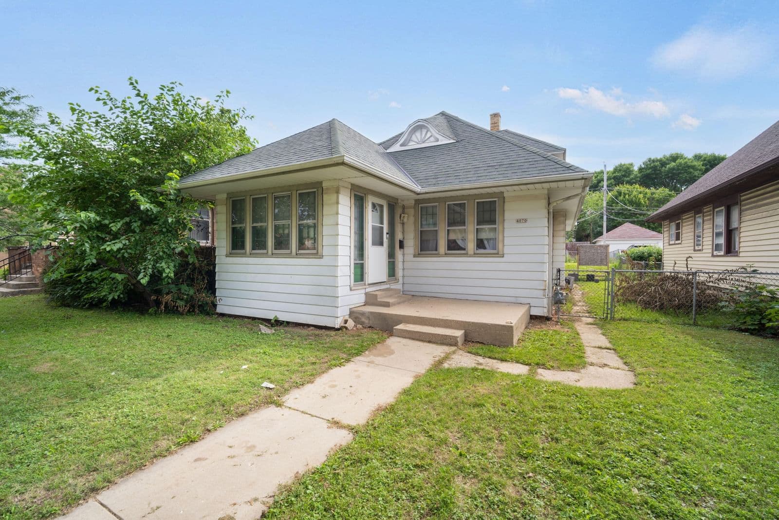 4070 16th, Milwaukee, WI 53209