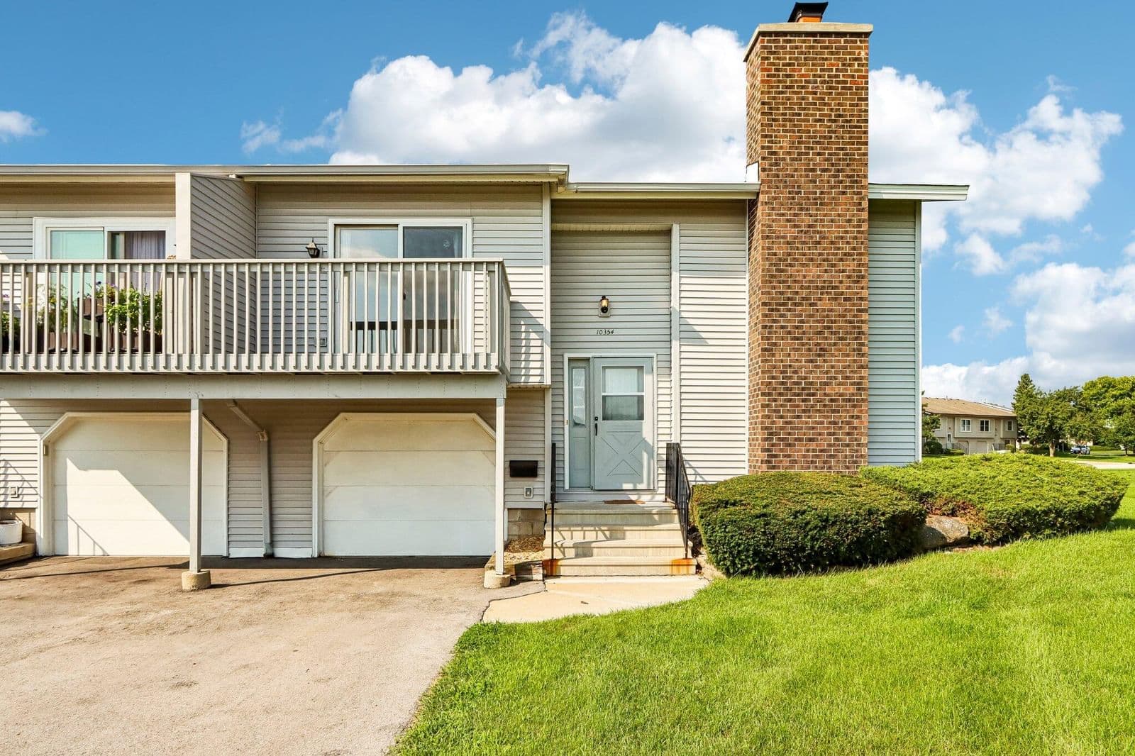 10354 Parkwood, Franklin, WI 53132