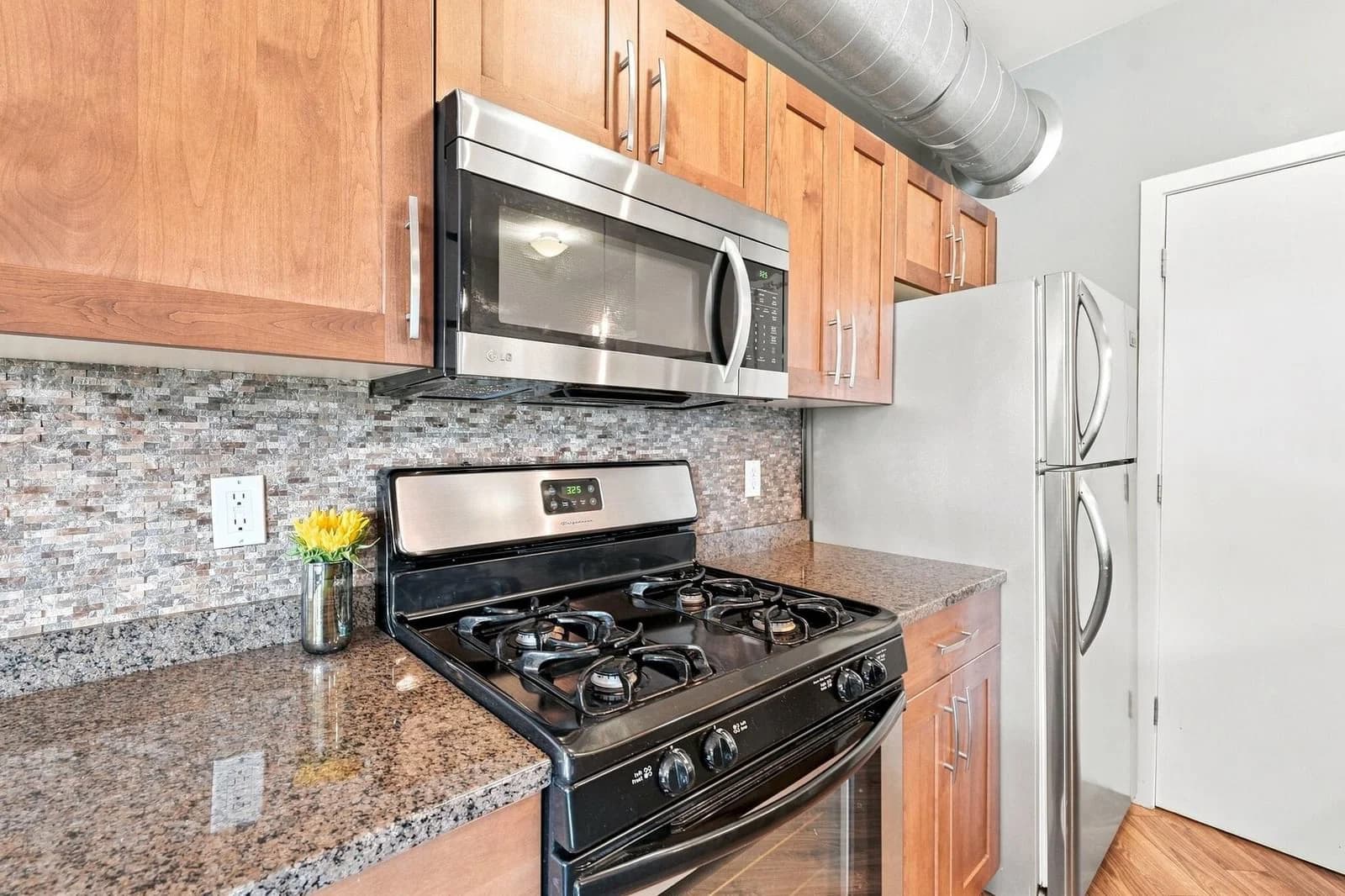 1541 Jefferson 4