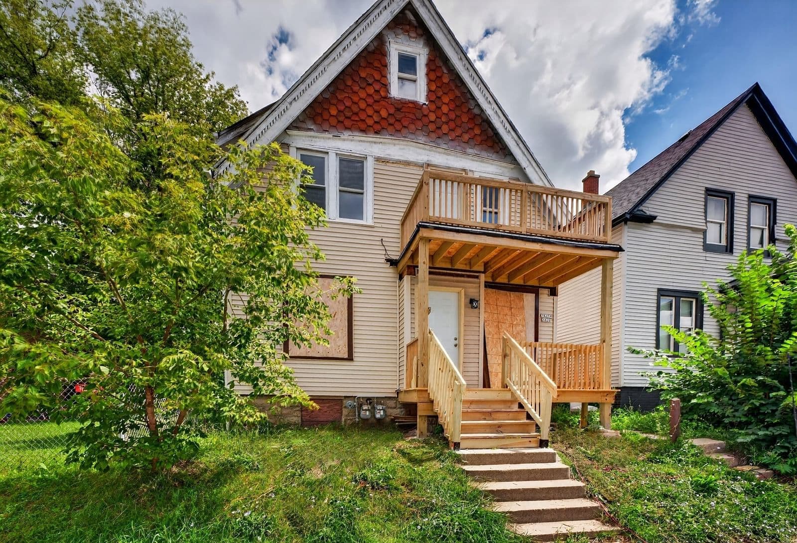2420 35th, Milwaukee, WI 53210