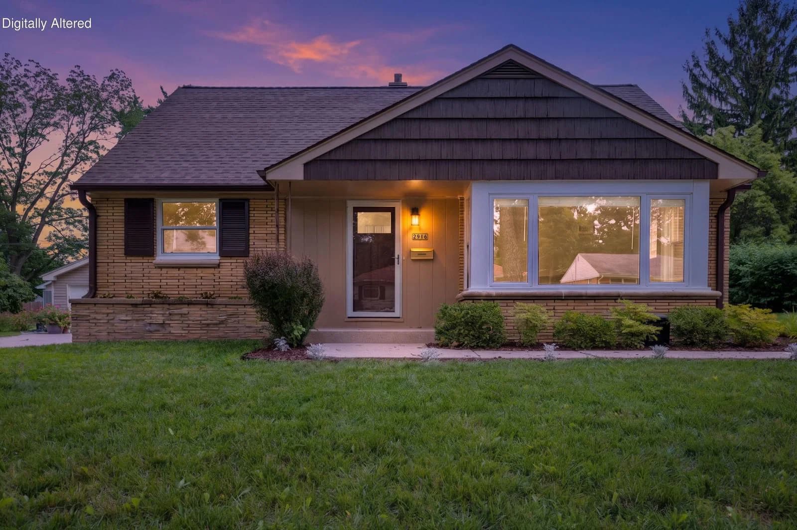 2916 104th, West Allis, WI 53227
