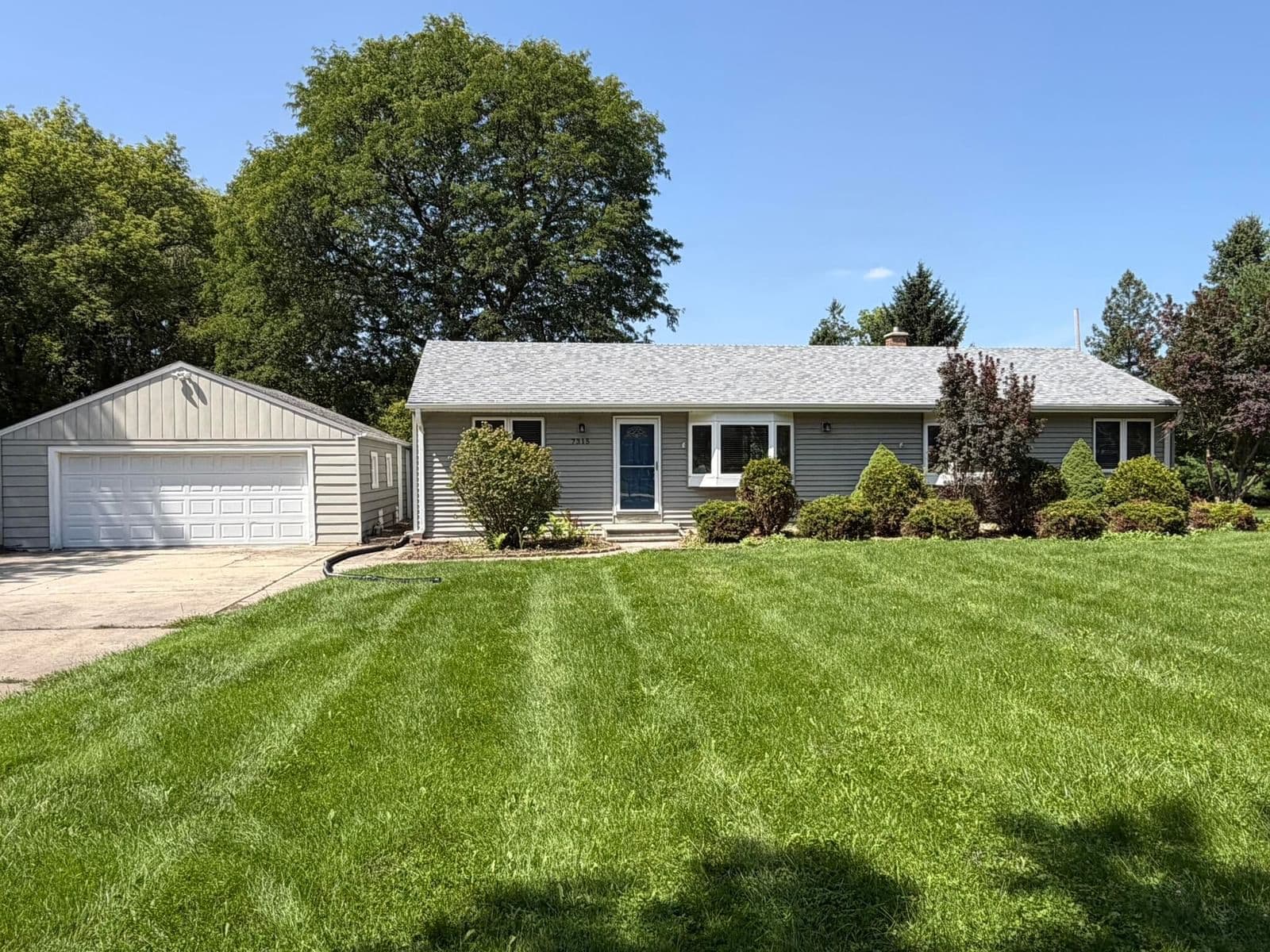 7315 48th, Franklin, WI 53132