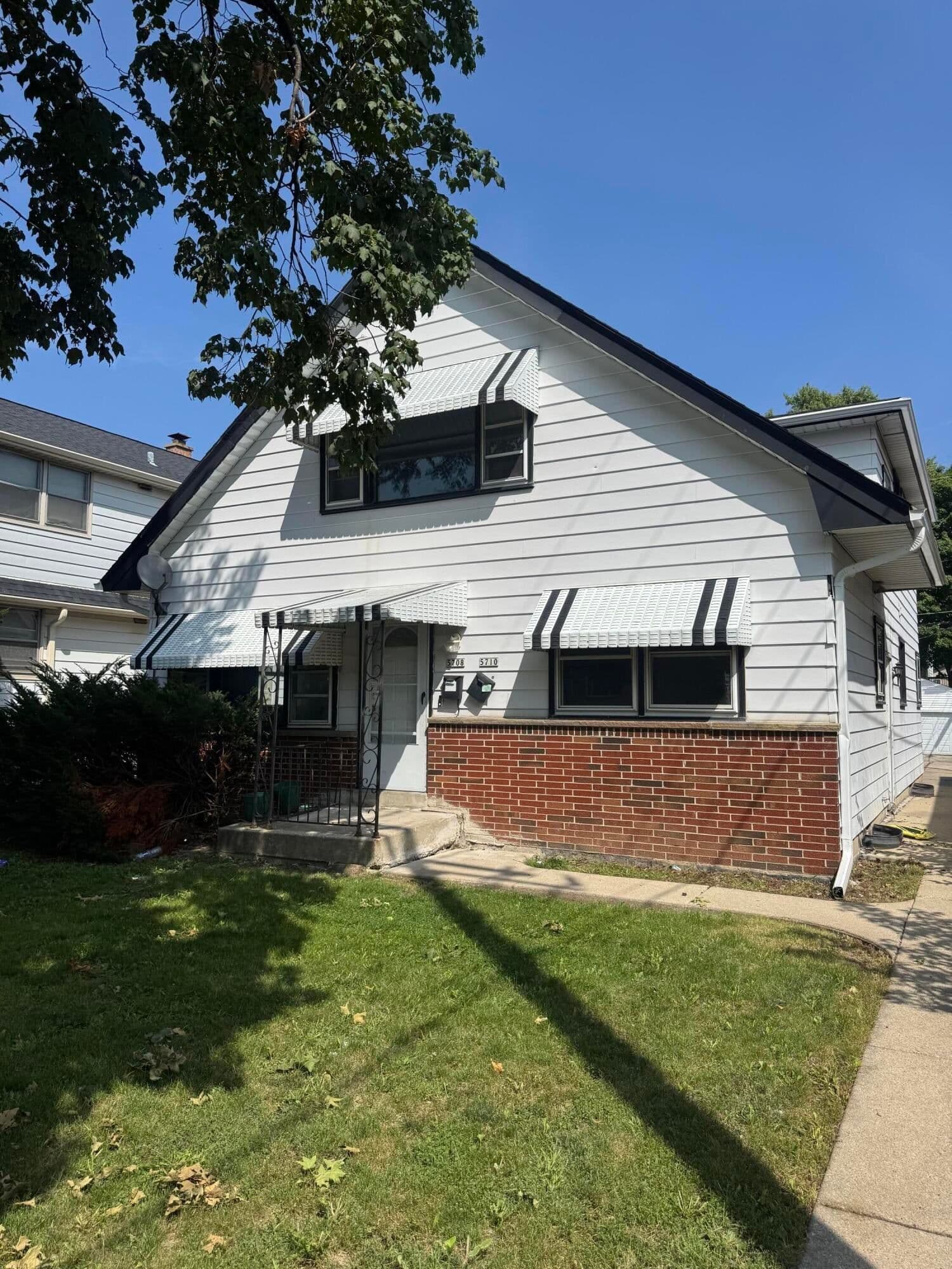 5708 97th, Milwaukee, WI 53225
