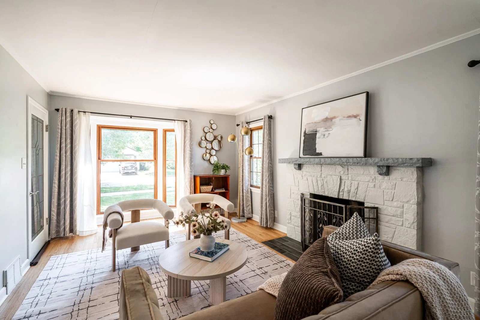 8356 Currie Ave, Wauwatosa, WI 53213 3