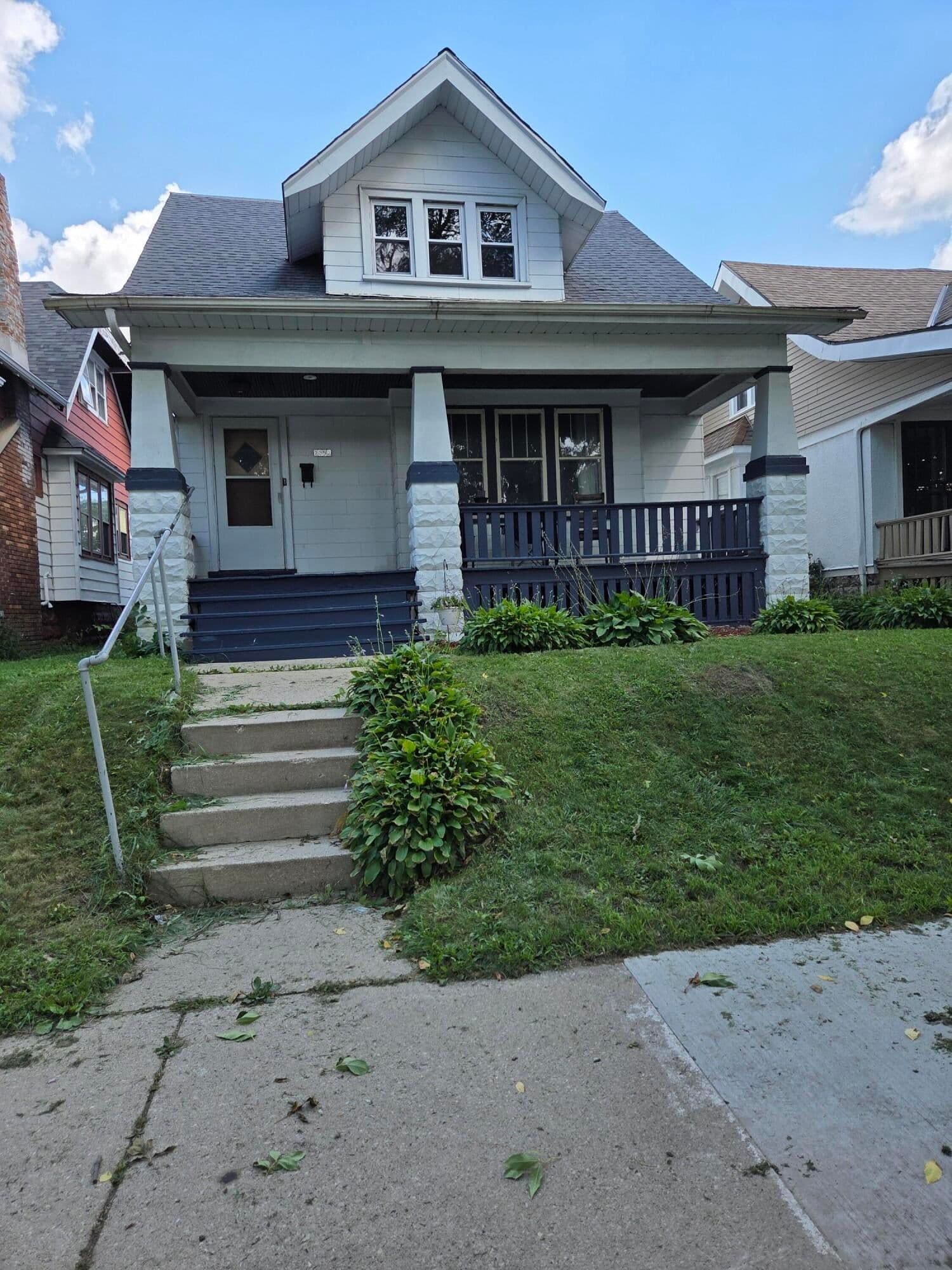 2852 36th, Milwaukee, WI 53210