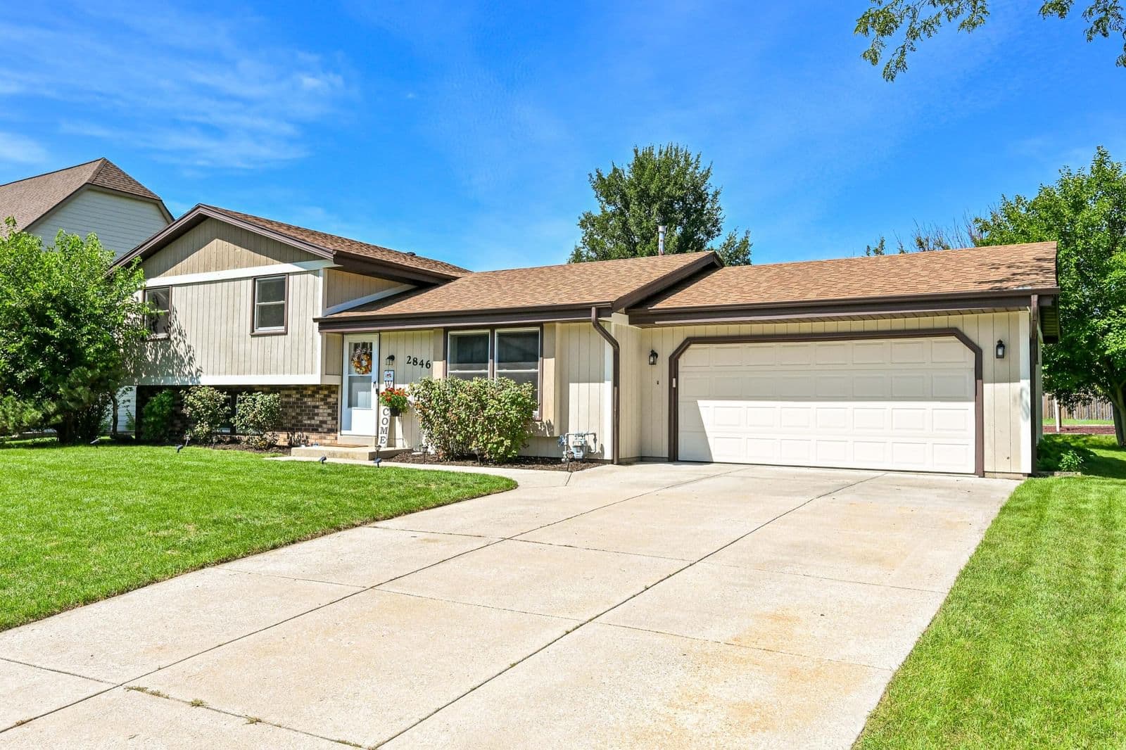 2846 Briarwood, Franklin, WI 53132