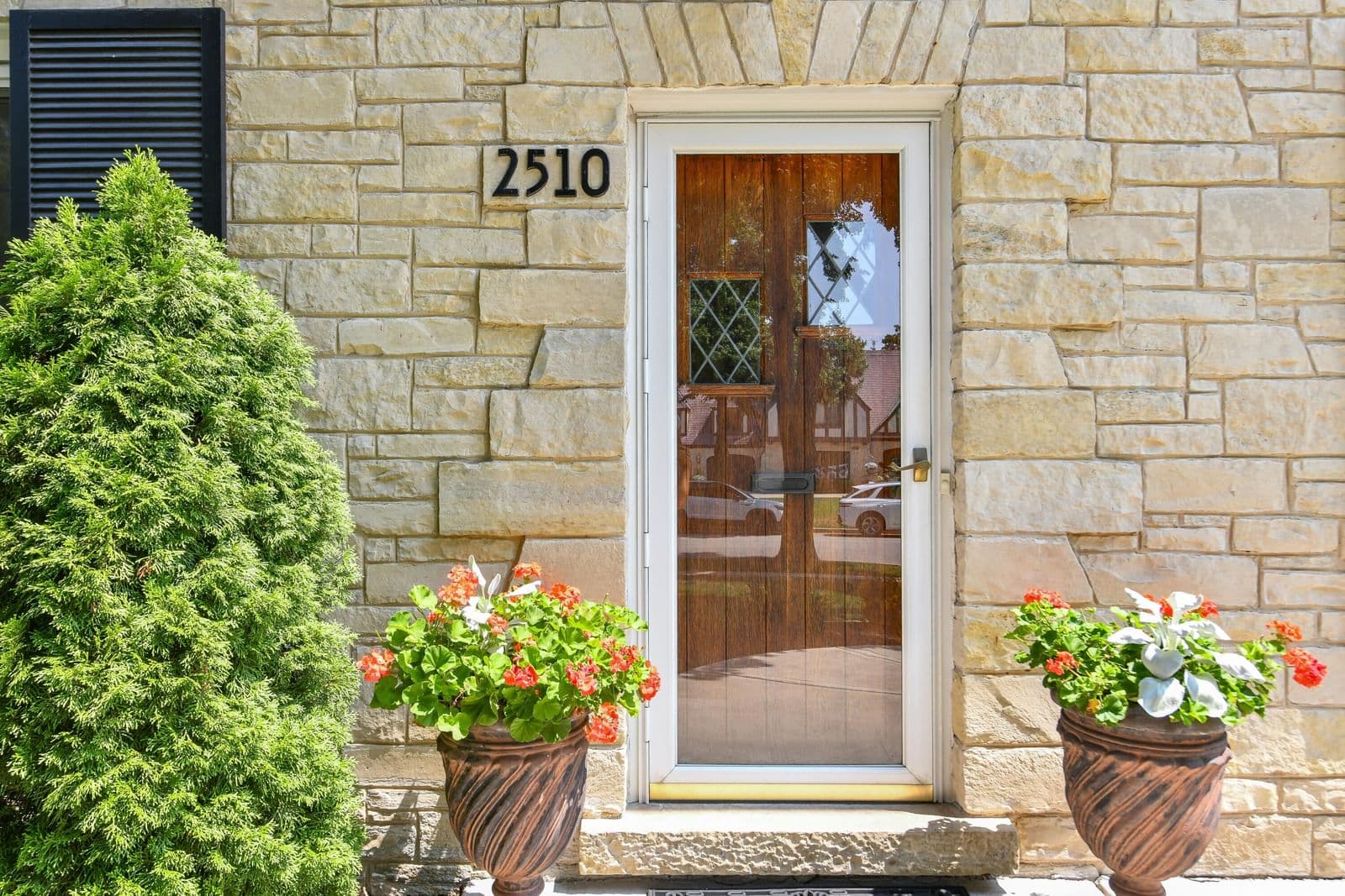 2510 Harding Blvd, Wauwatosa, WI 53226 3