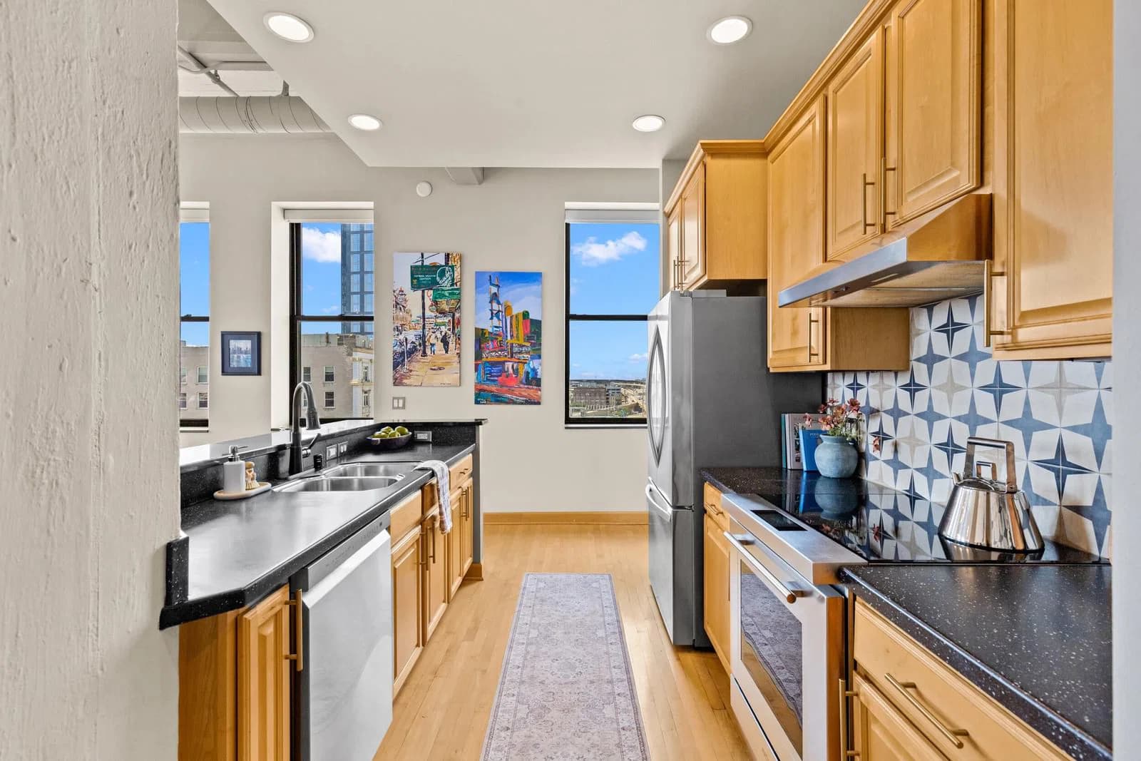 400 Broadway 4