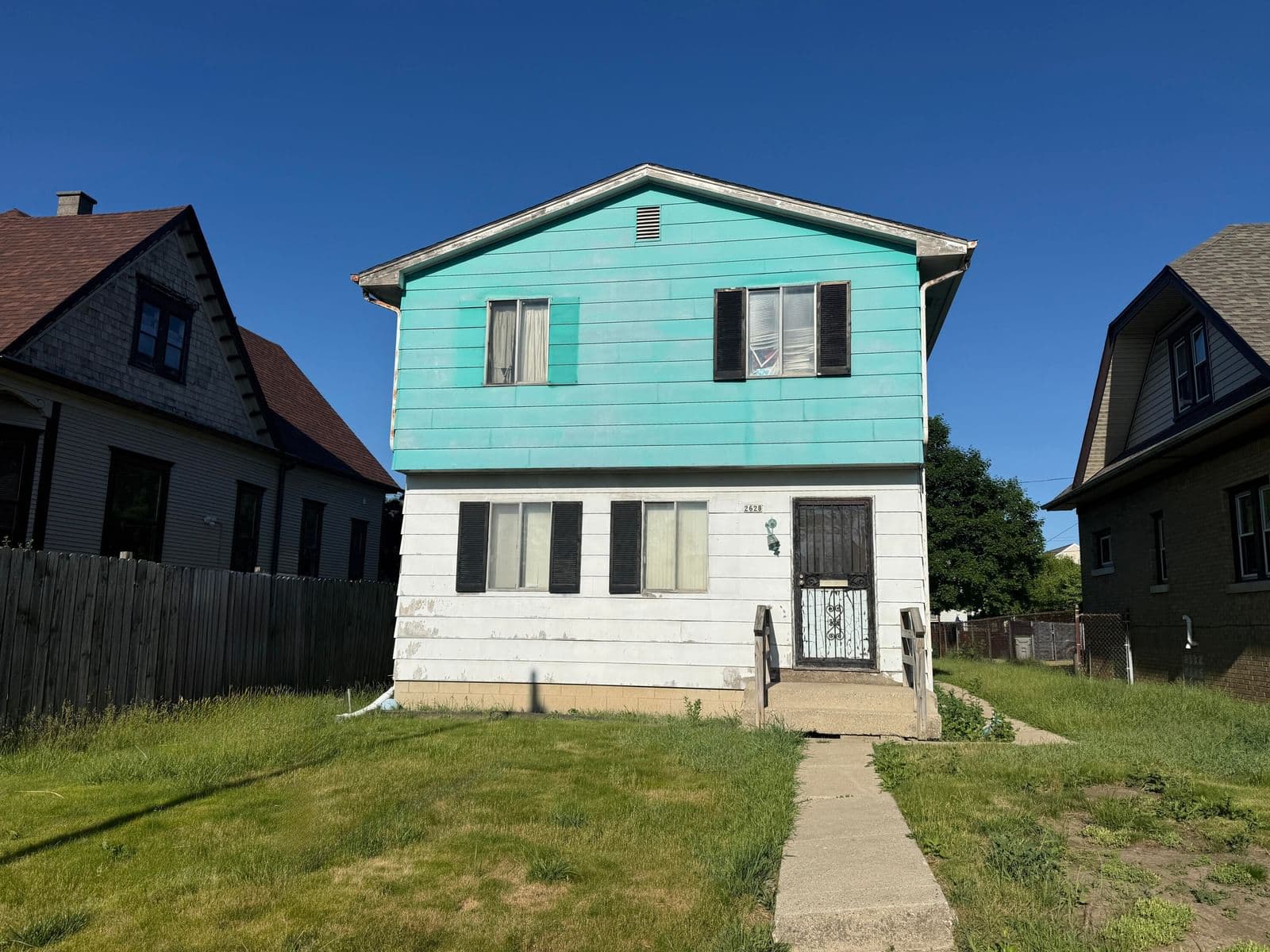 2628 7th, Milwaukee, WI 53212