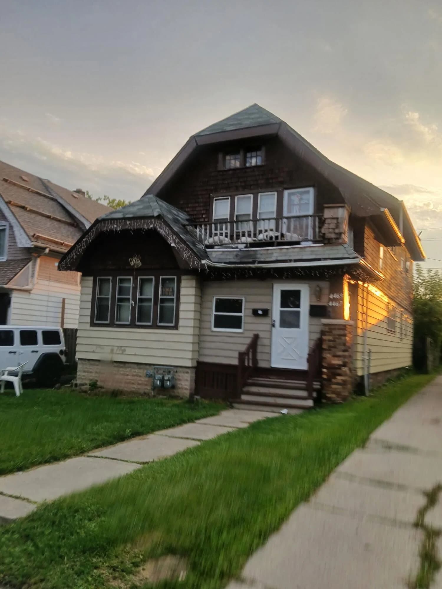 4467 30th, Milwaukee, WI 53209