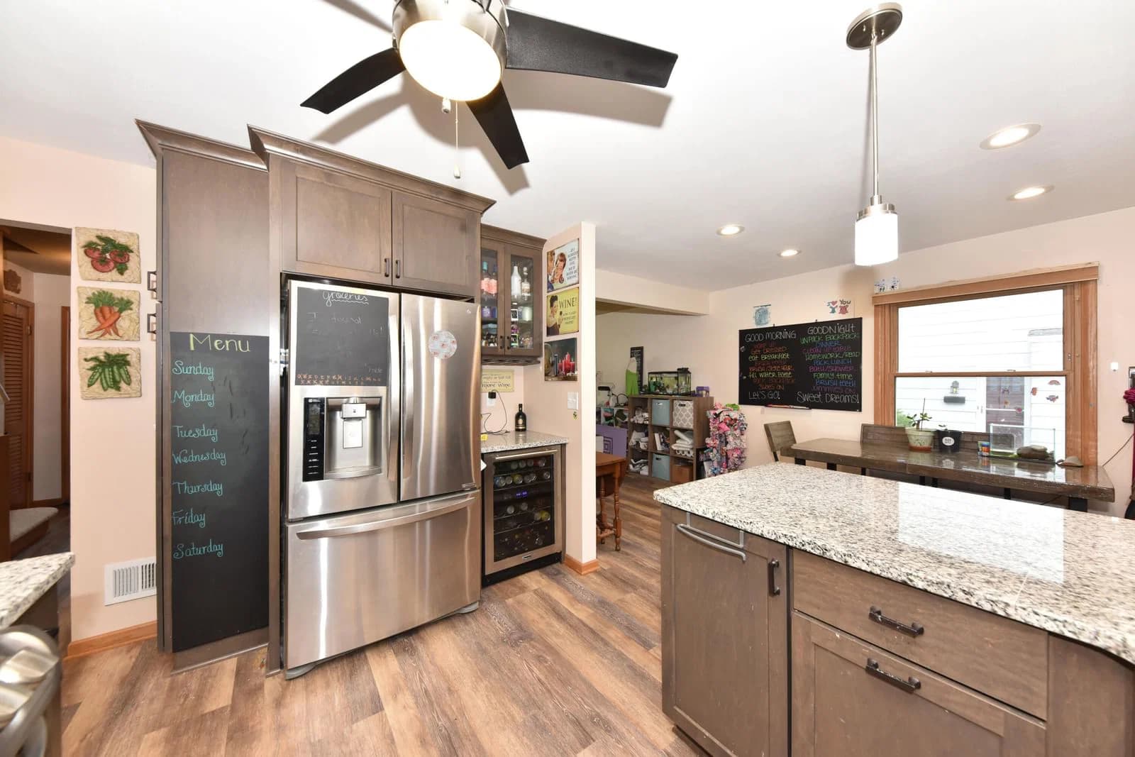 1400 Manitowoc Ave 4