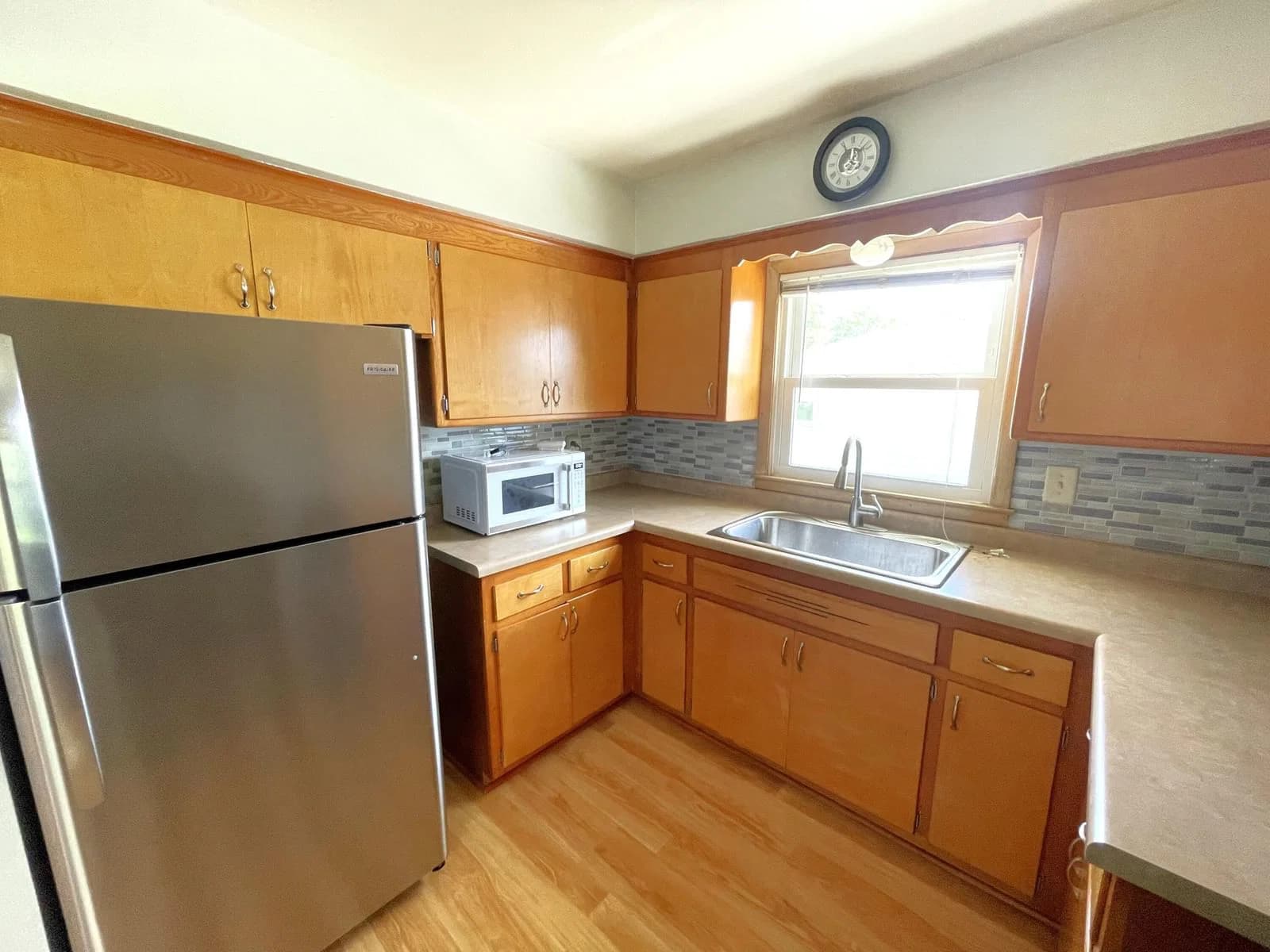 707 Lakeview Ave 4