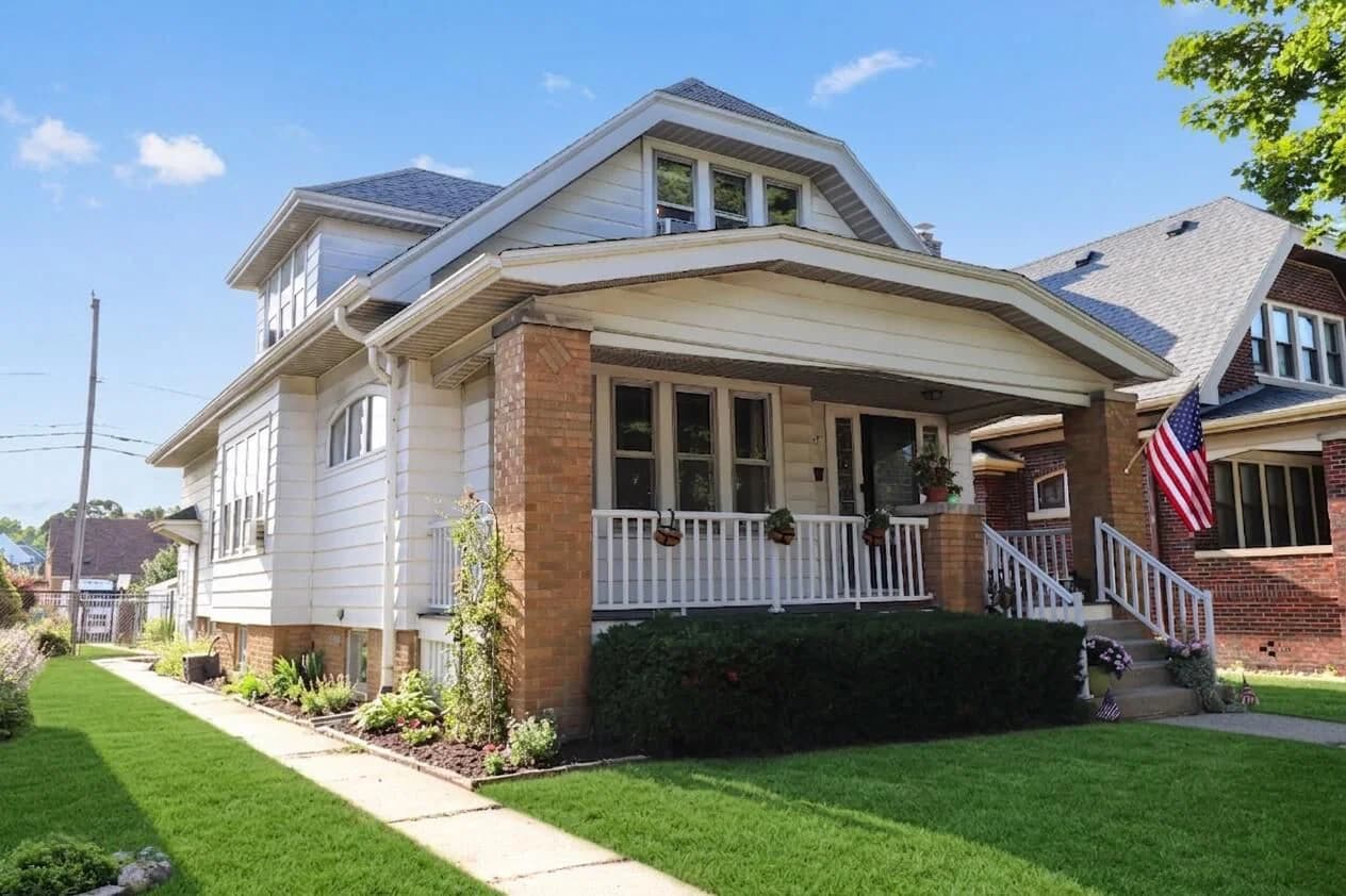 3255 12th, Milwaukee, WI 53215