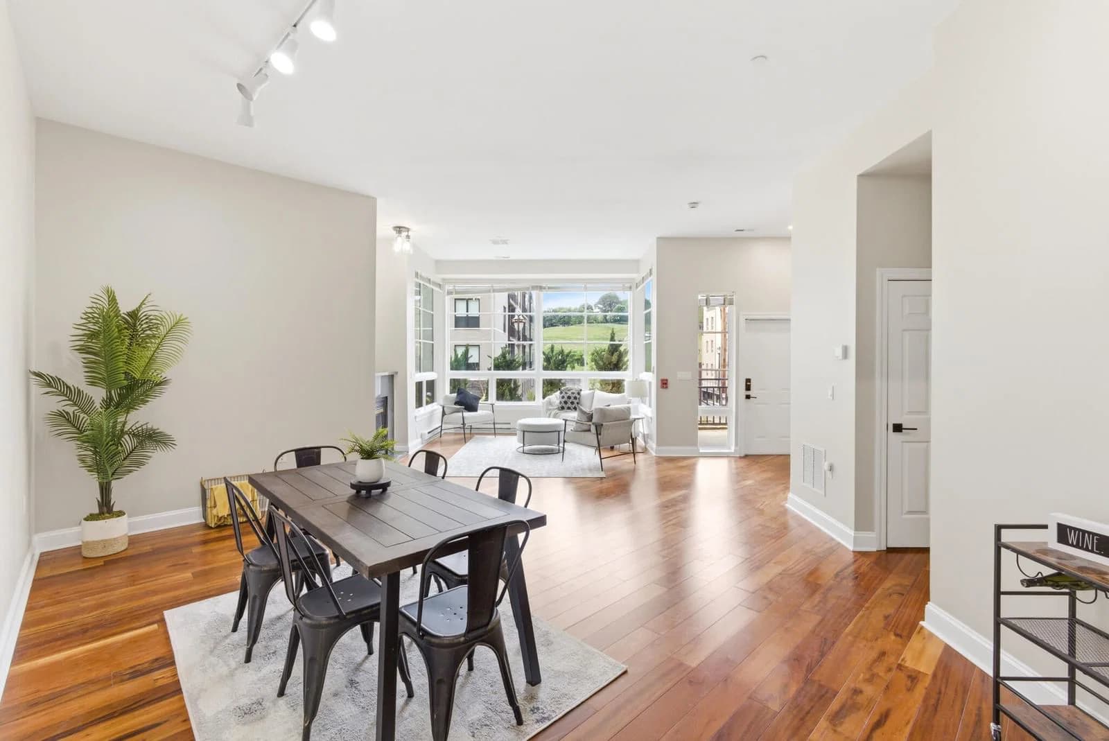 1888 Water, Milwaukee, WI 53202