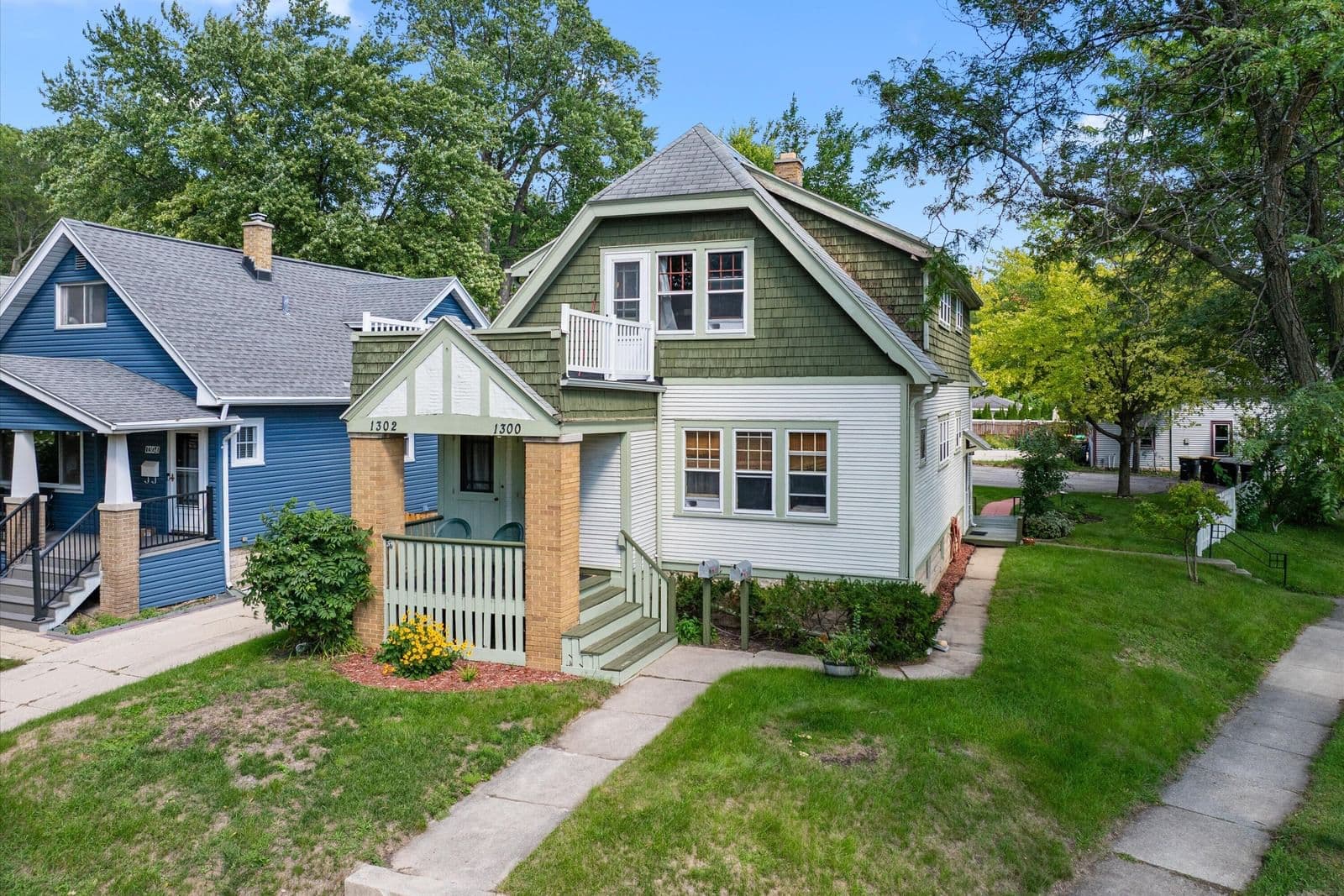 1300 70th, Wauwatosa, WI 53213