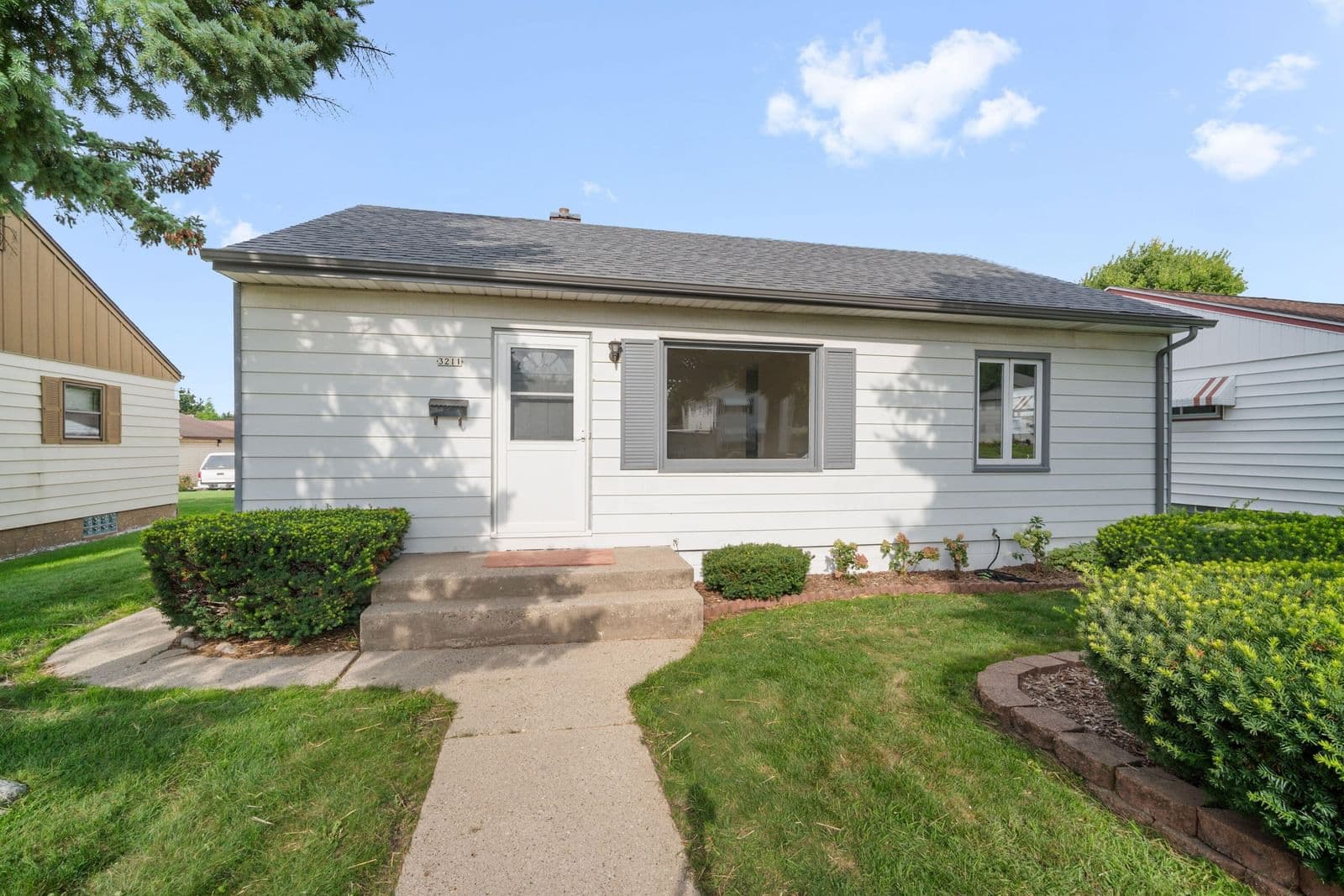 3211 68th, Milwaukee, WI 53219