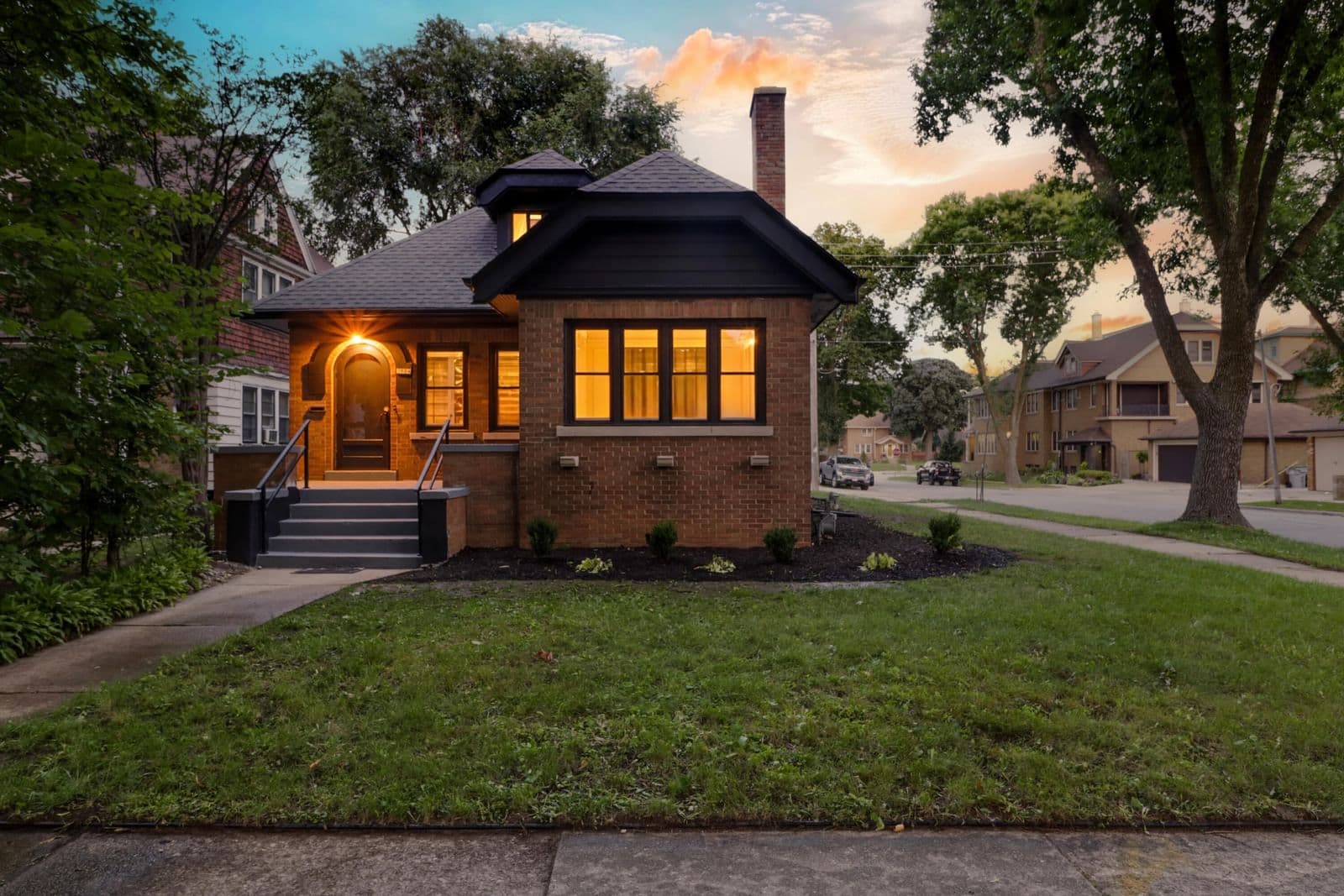 2804 44th, Milwaukee, WI 53210