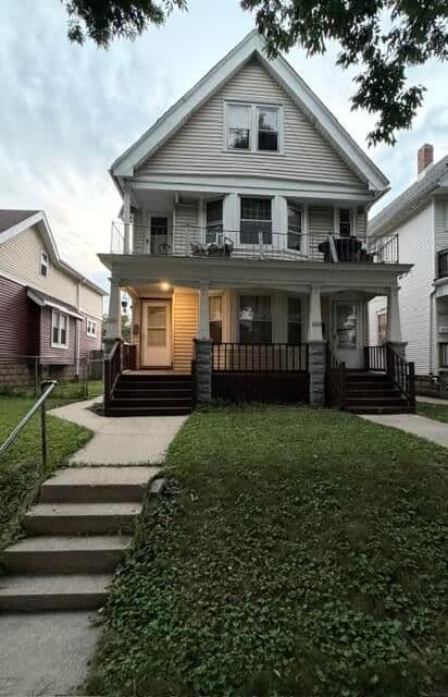 2021 32nd, Milwaukee, WI 53215