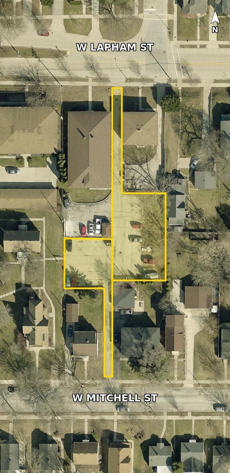 86 Mitchell, West Allis, WI 53214