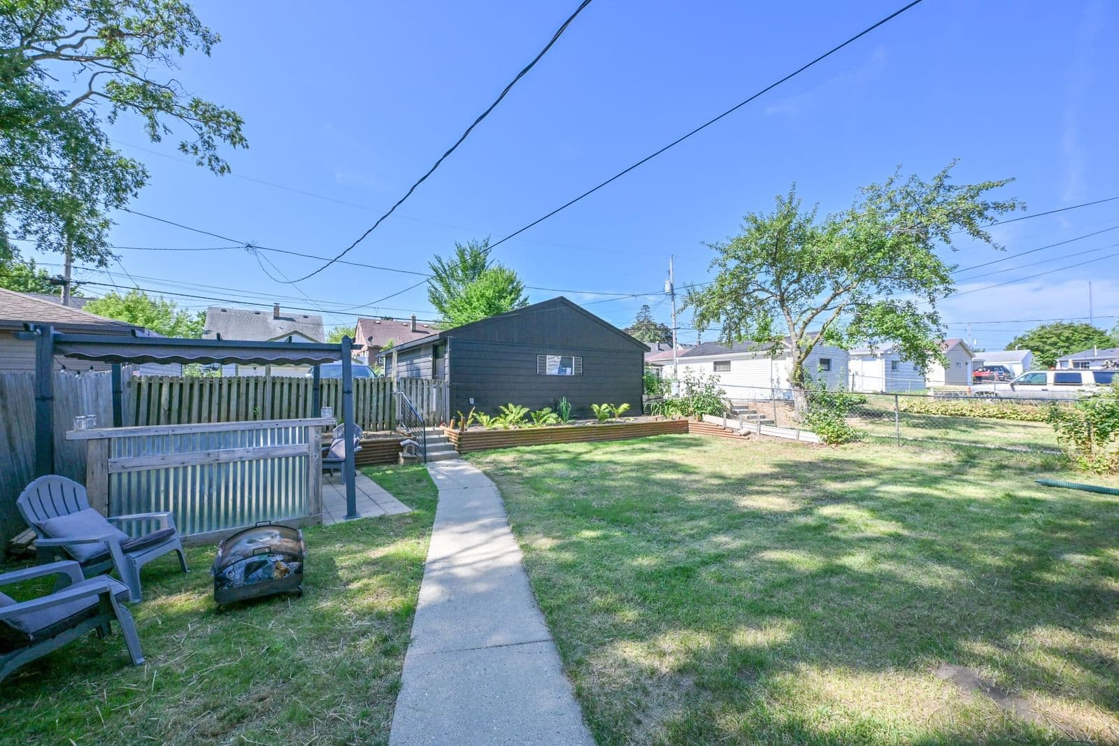 8113 Townsend 5