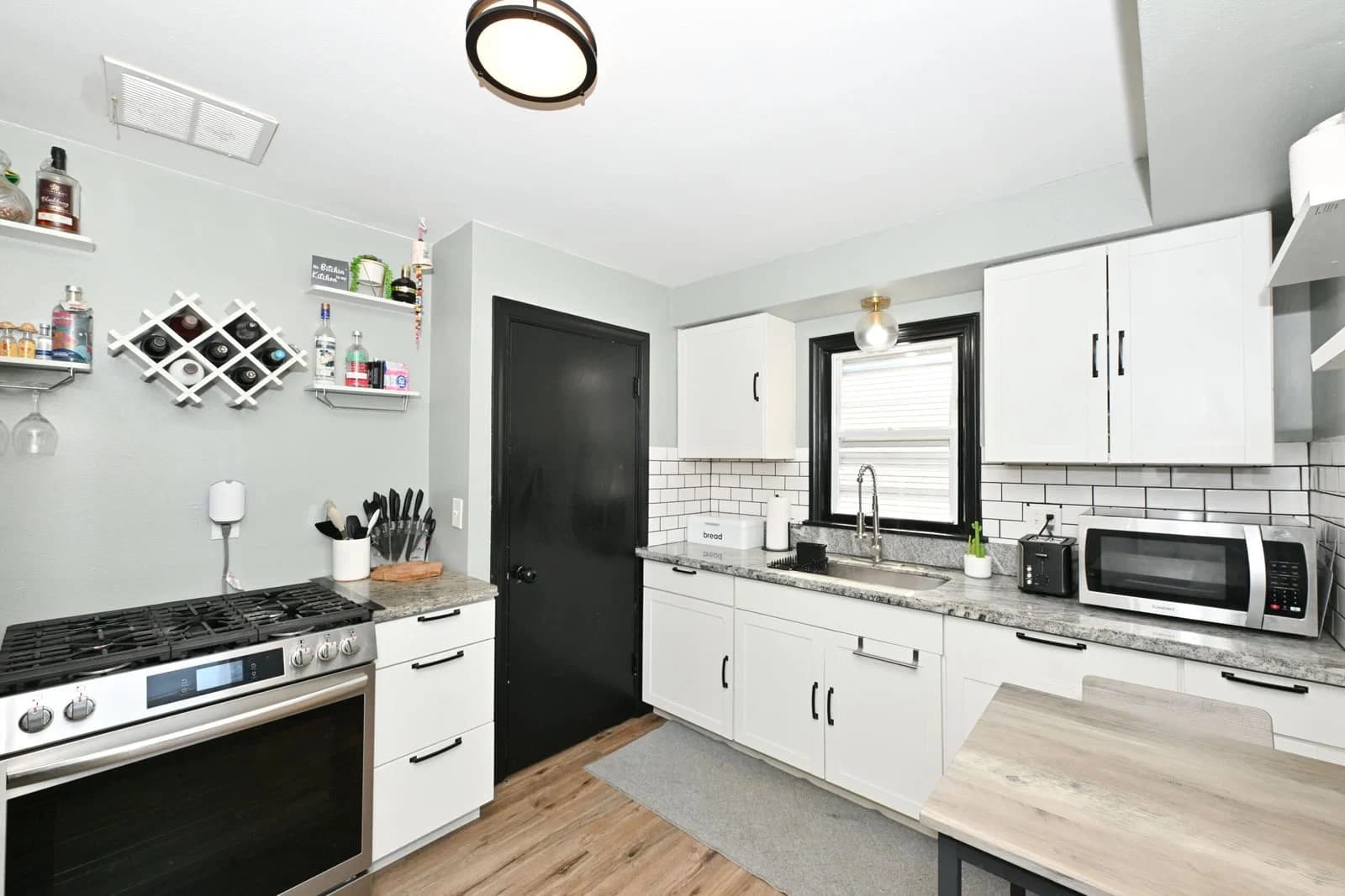 8113 Townsend, Milwaukee, WI 53222