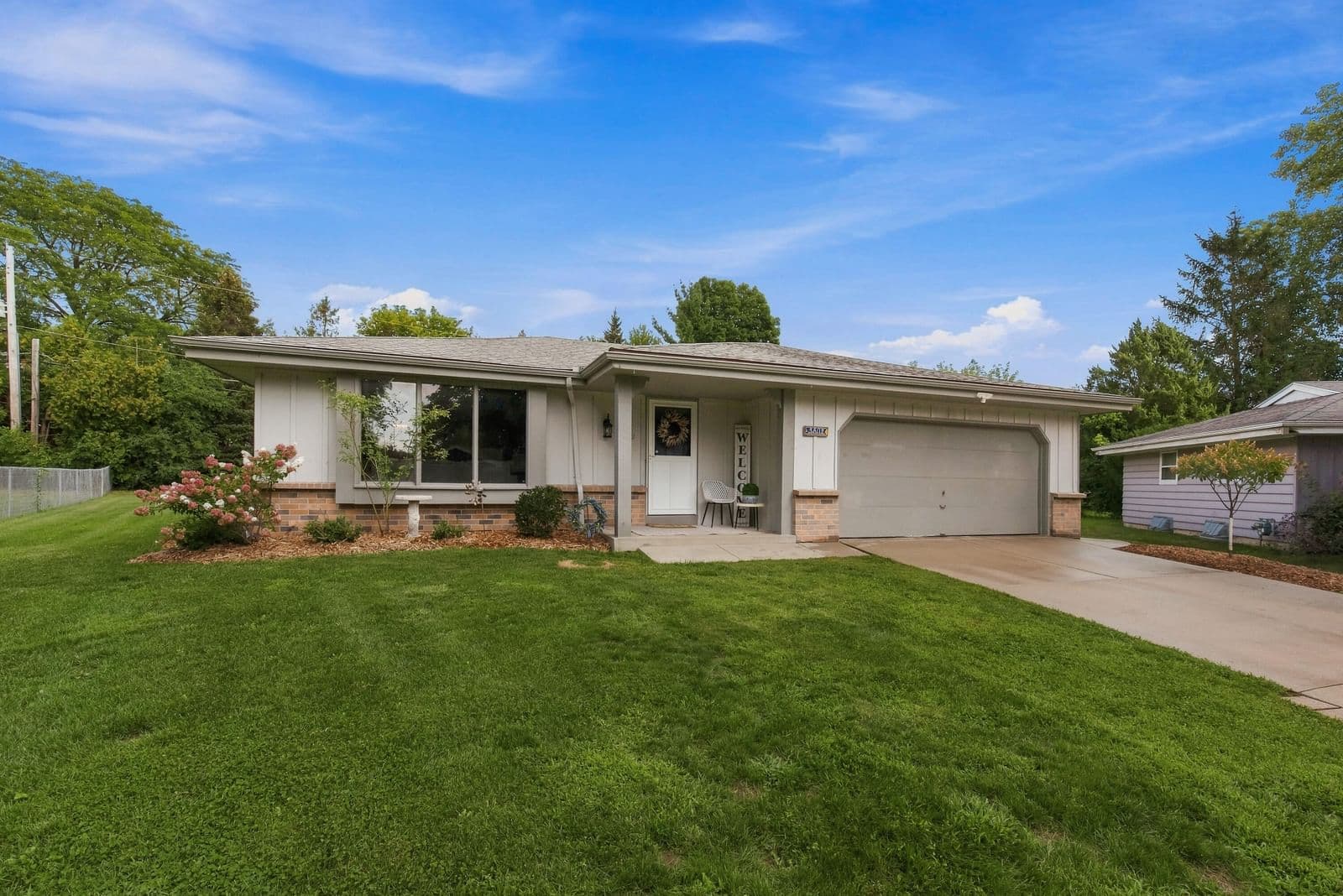 3802 Tupelo, Milwaukee, WI 53209